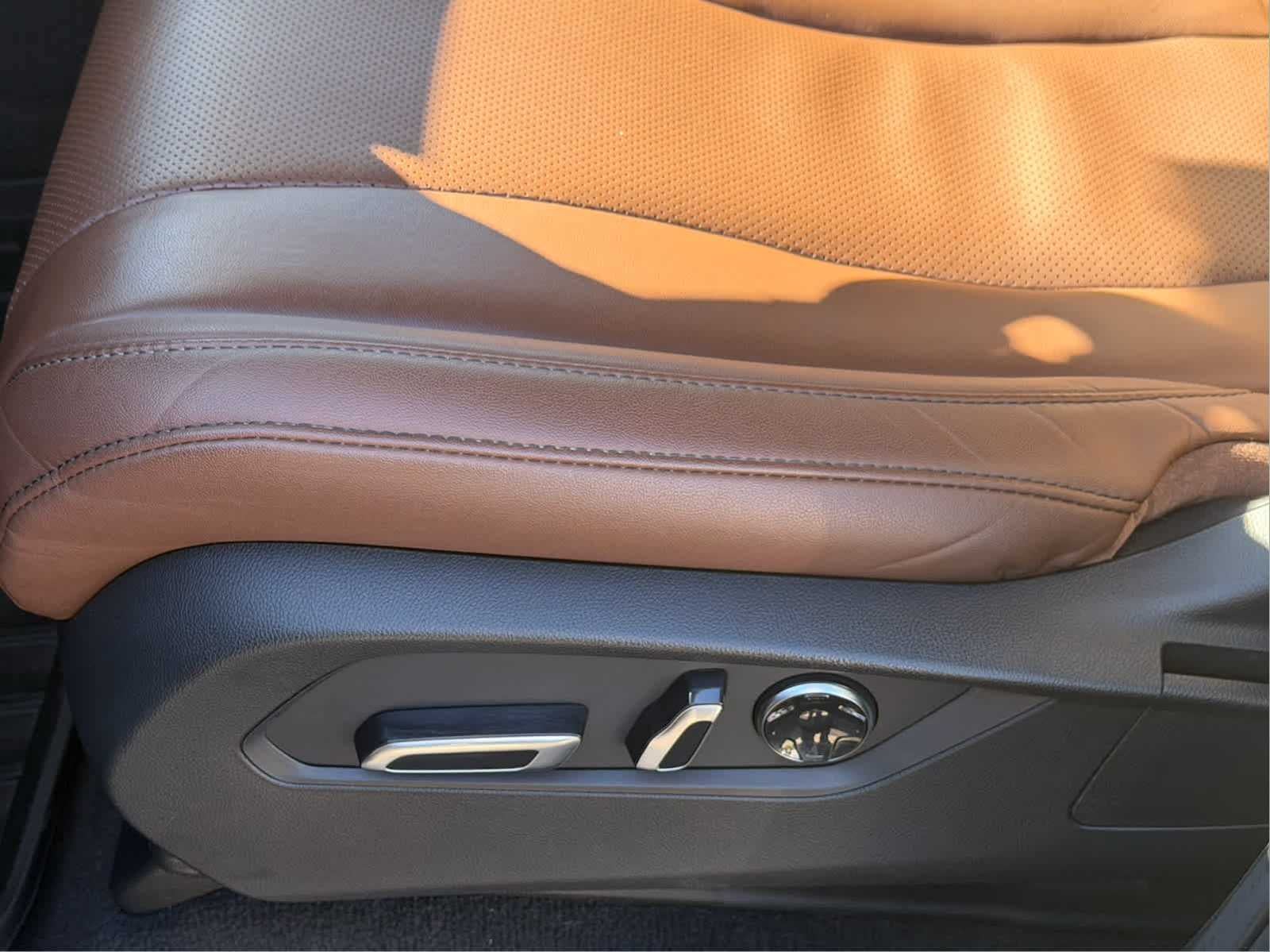 2022 Acura MDX w/Technology Package