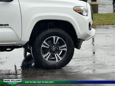 2016 Toyota Tacoma Base