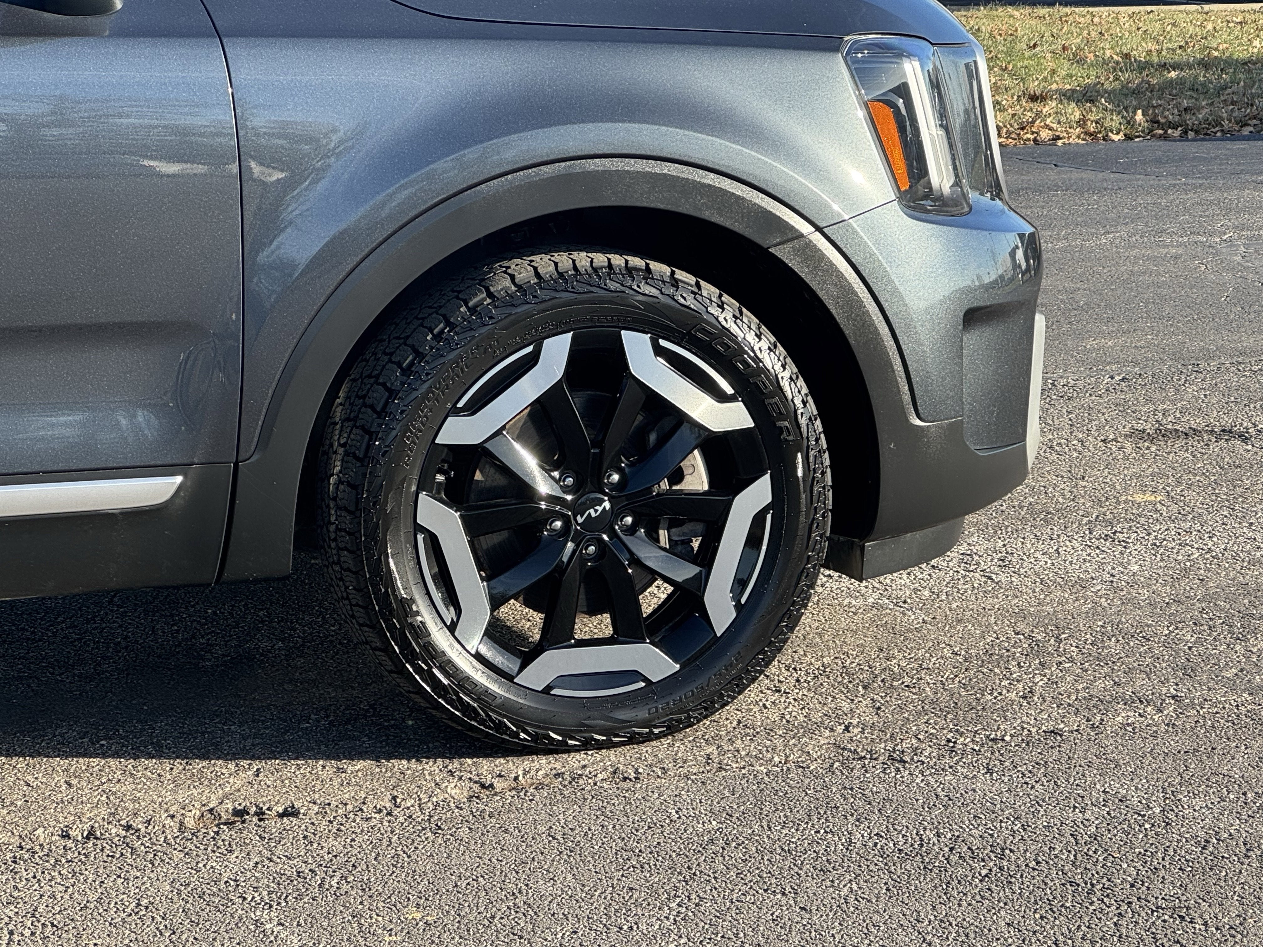 2023 Kia Telluride S