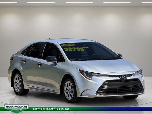 2025 Toyota Corolla LE