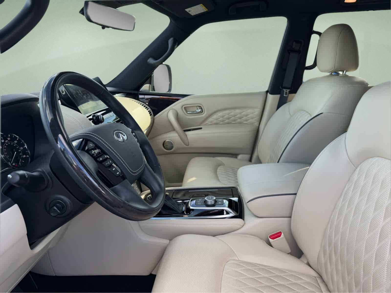 2024 INFINITI QX80 SENSORY