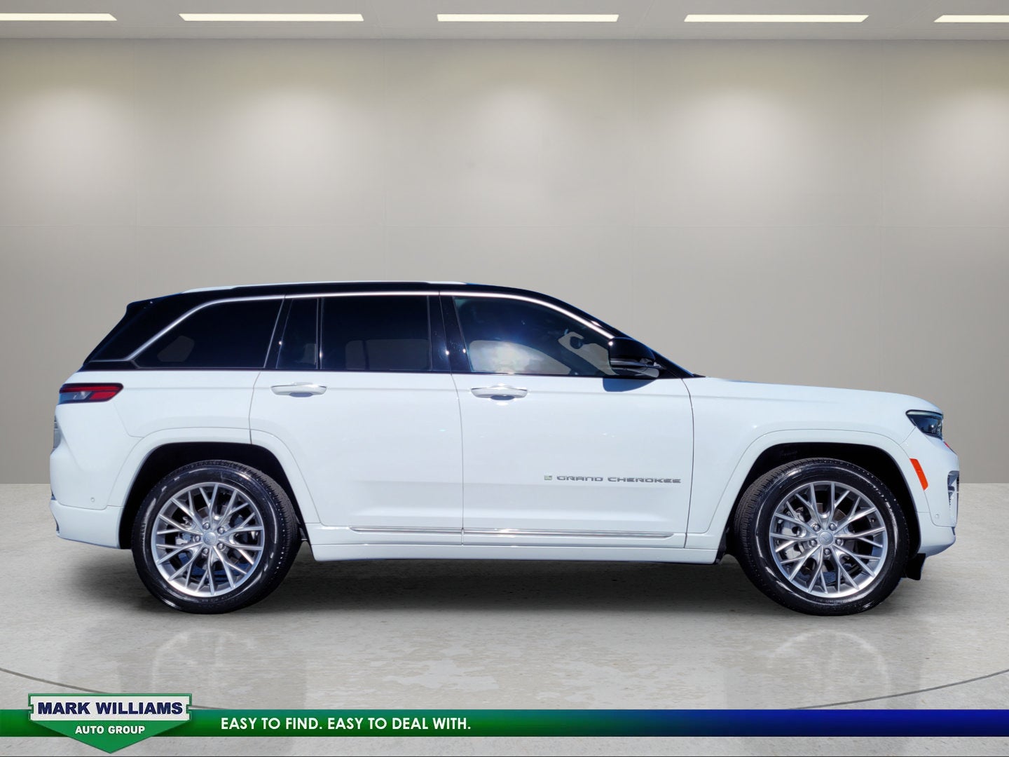 2023 Jeep Grand Cherokee Summit