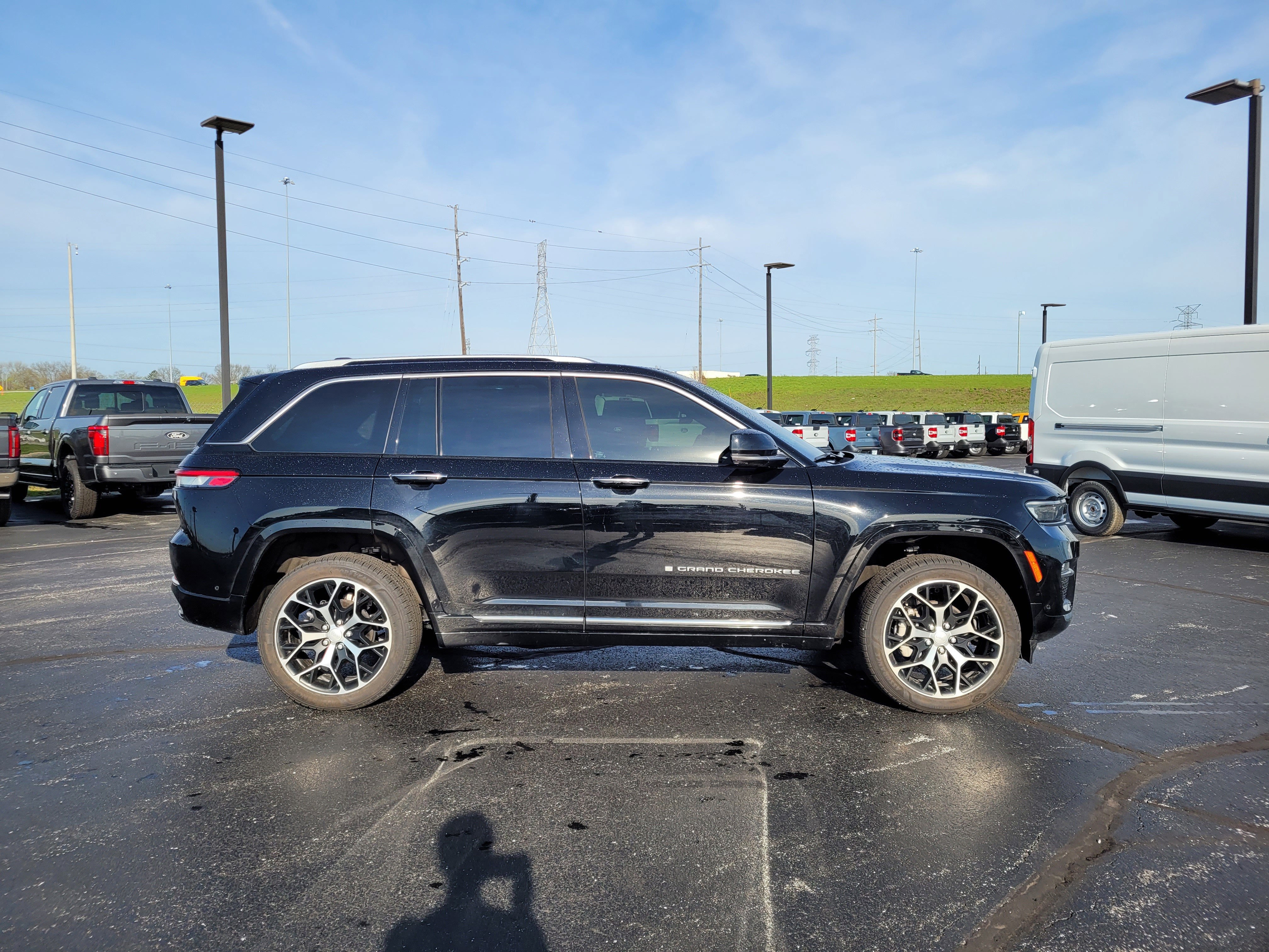 2023 Jeep Grand Cherokee Summit Reserve