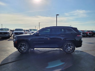 2023 Jeep Grand Cherokee Summit Reserve