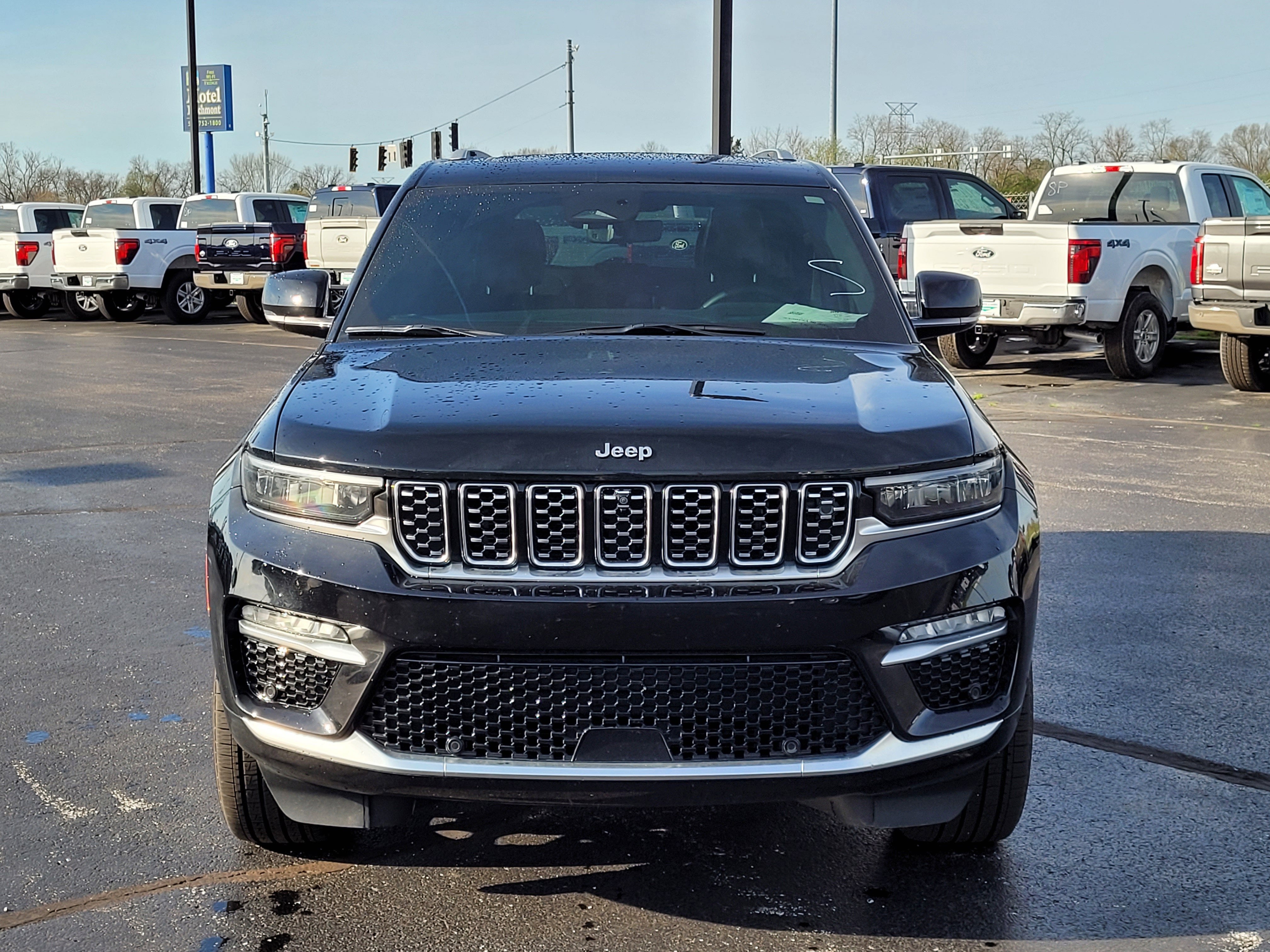 2023 Jeep Grand Cherokee Summit Reserve