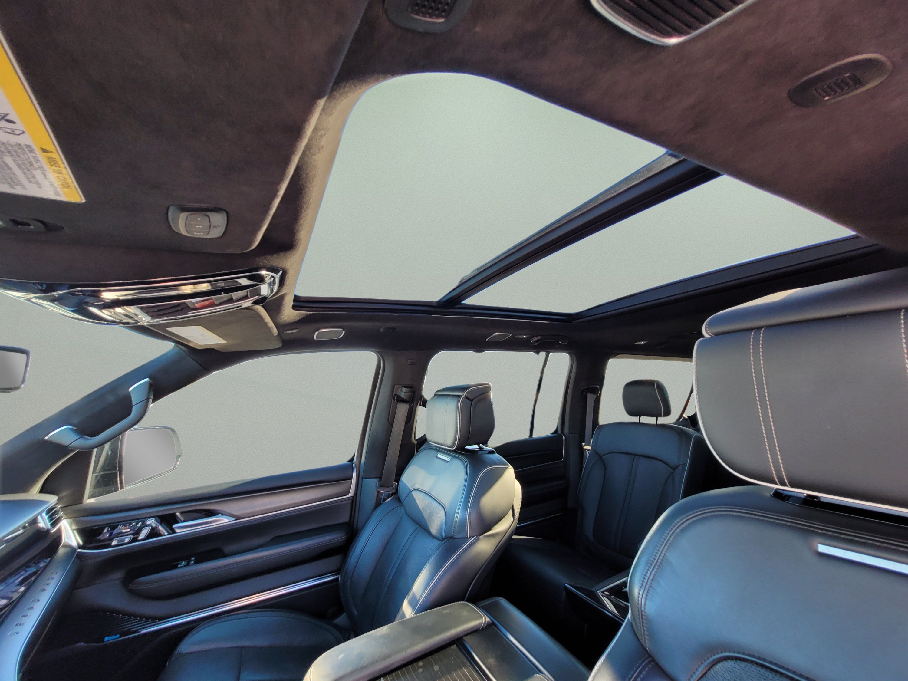 2025 Jeep Grand Wagoneer L Series II