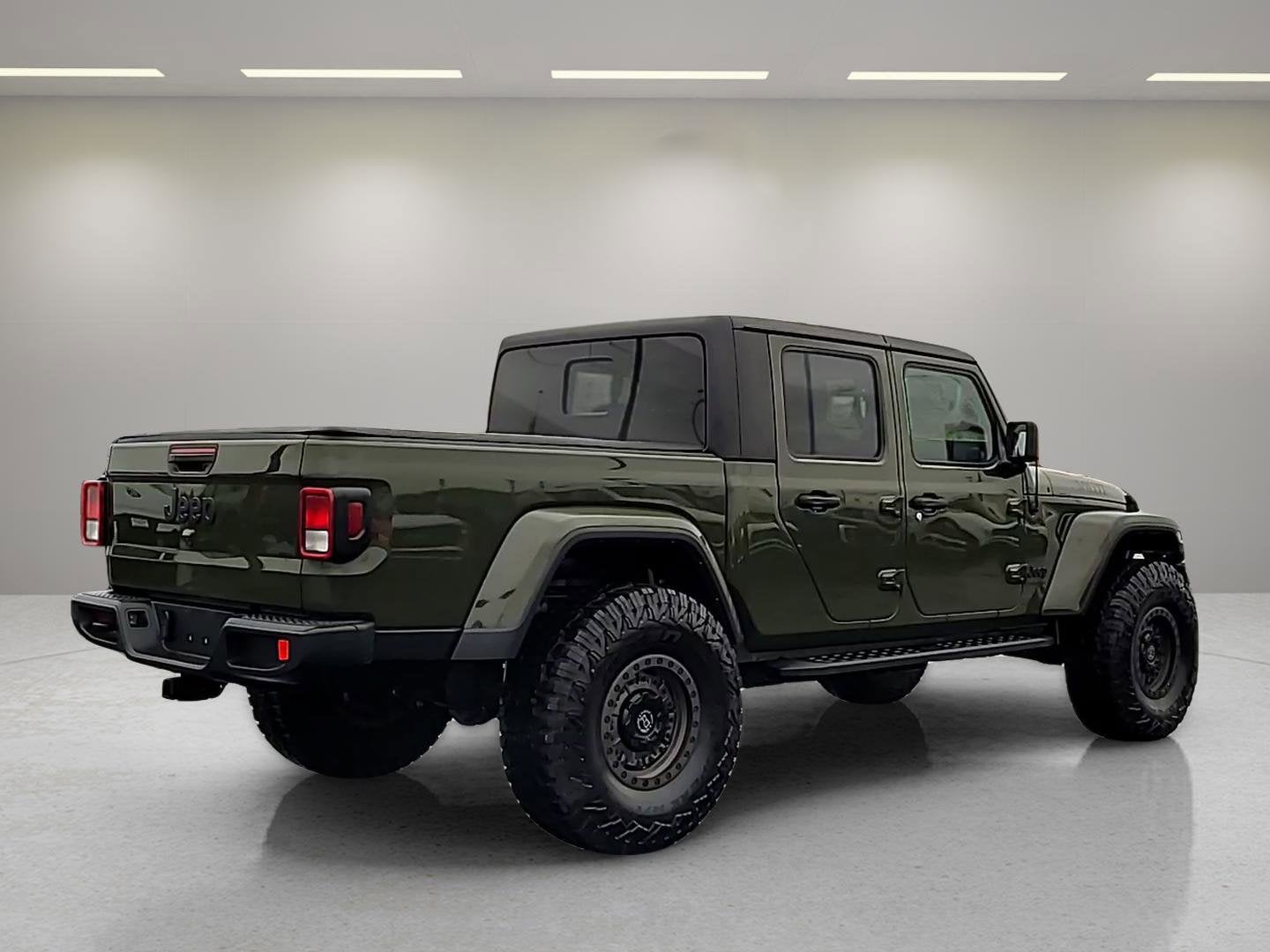 2023 Jeep Gladiator Willys photo 4