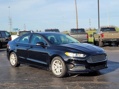 2016 Ford Fusion SE