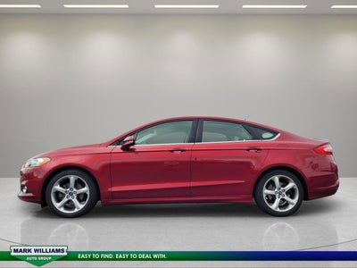2015 Ford Fusion SE