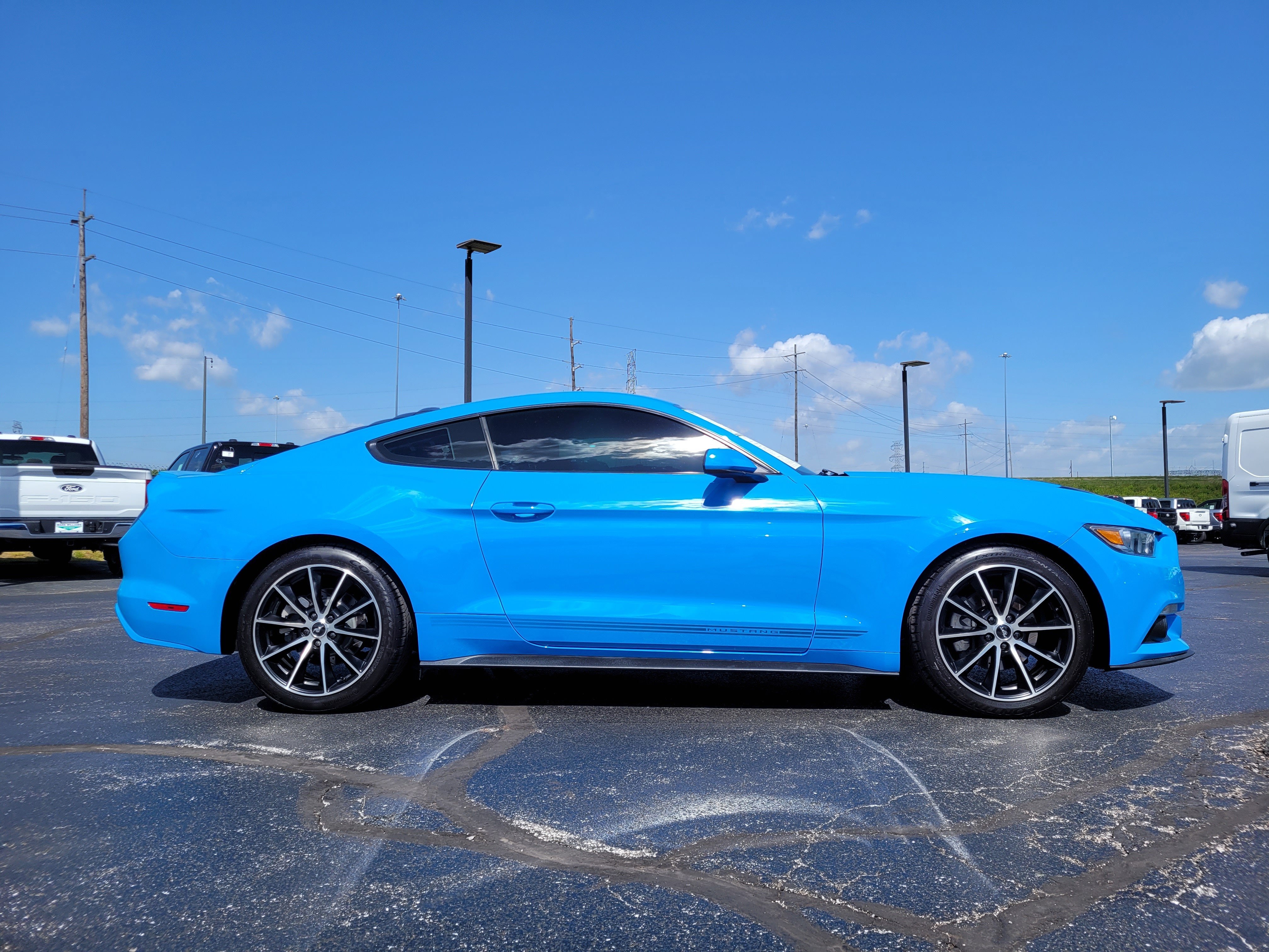 2017 Ford Mustang EcoBoost