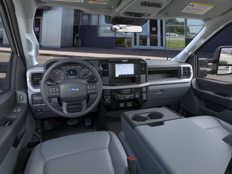 2025 Ford F-600SD XL