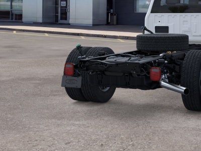 2025 Ford F-600SD XL