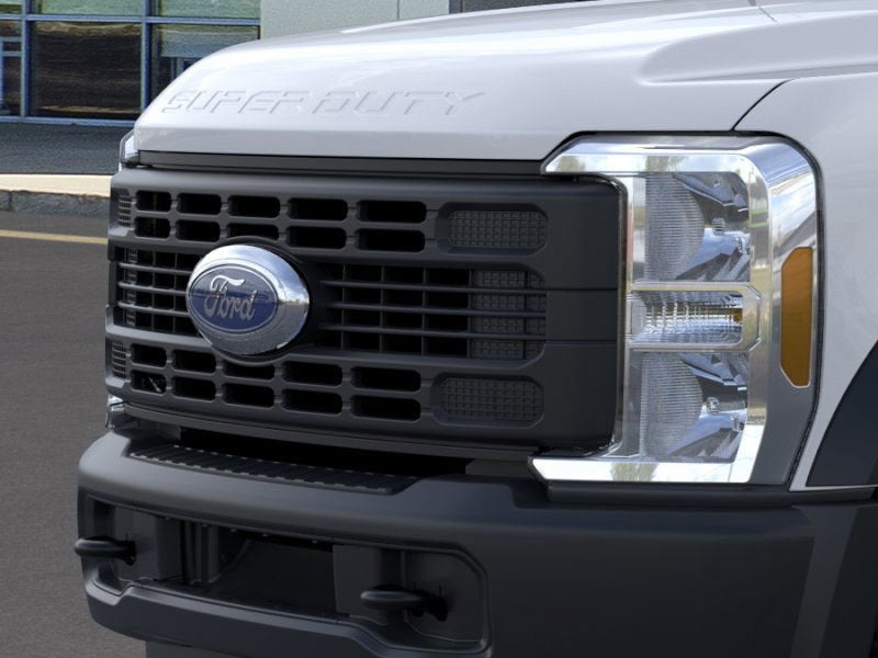 2025 Ford F-600SD XL