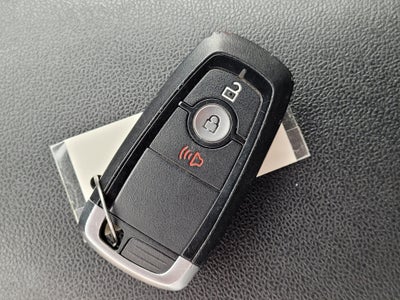 2022 Ford Escape Hybrid SE