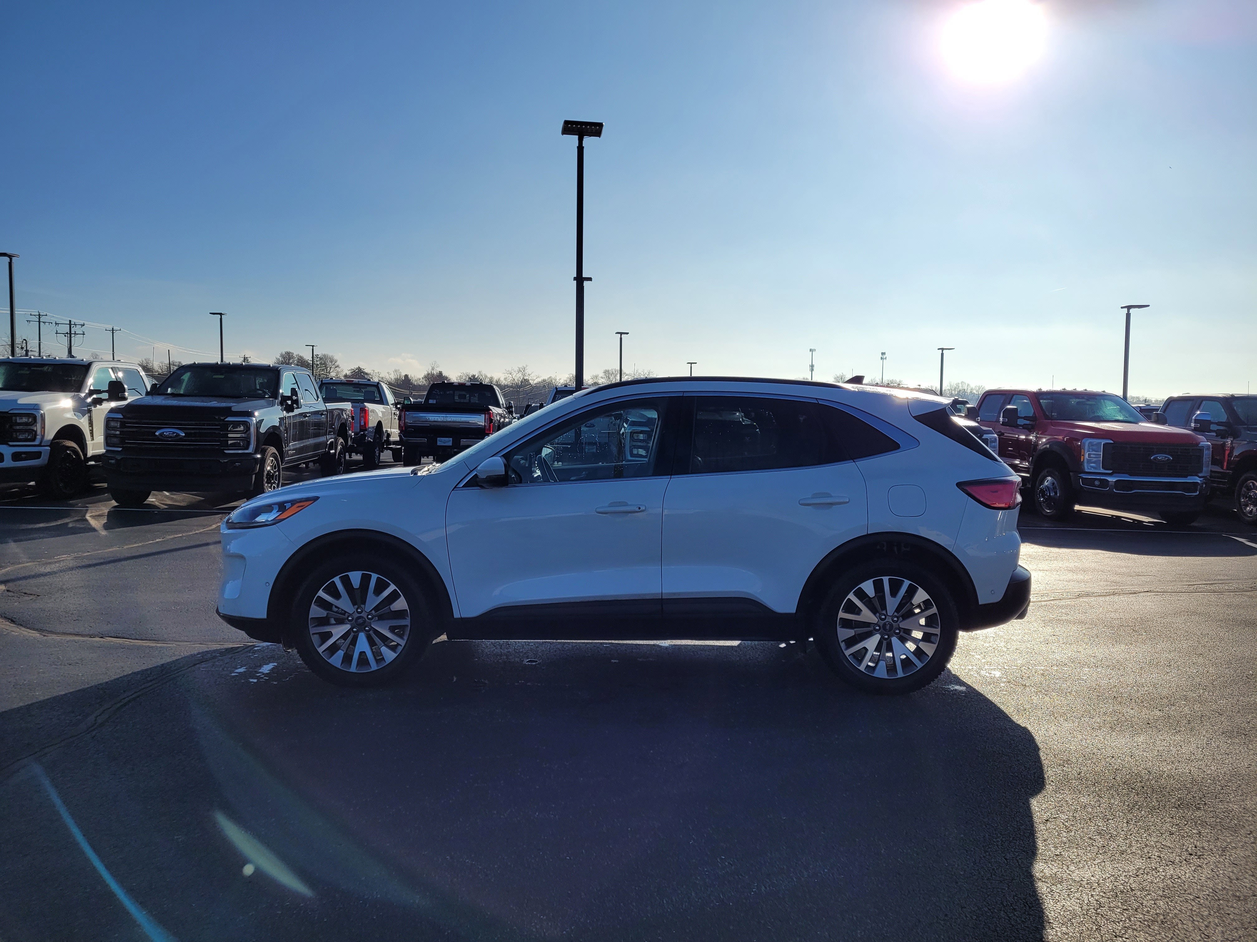 2020 Ford Escape Titanium Hybrid