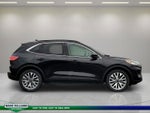 2022 Ford Escape Hybrid Titanium