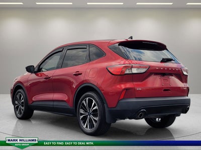 2022 Ford Escape SE
