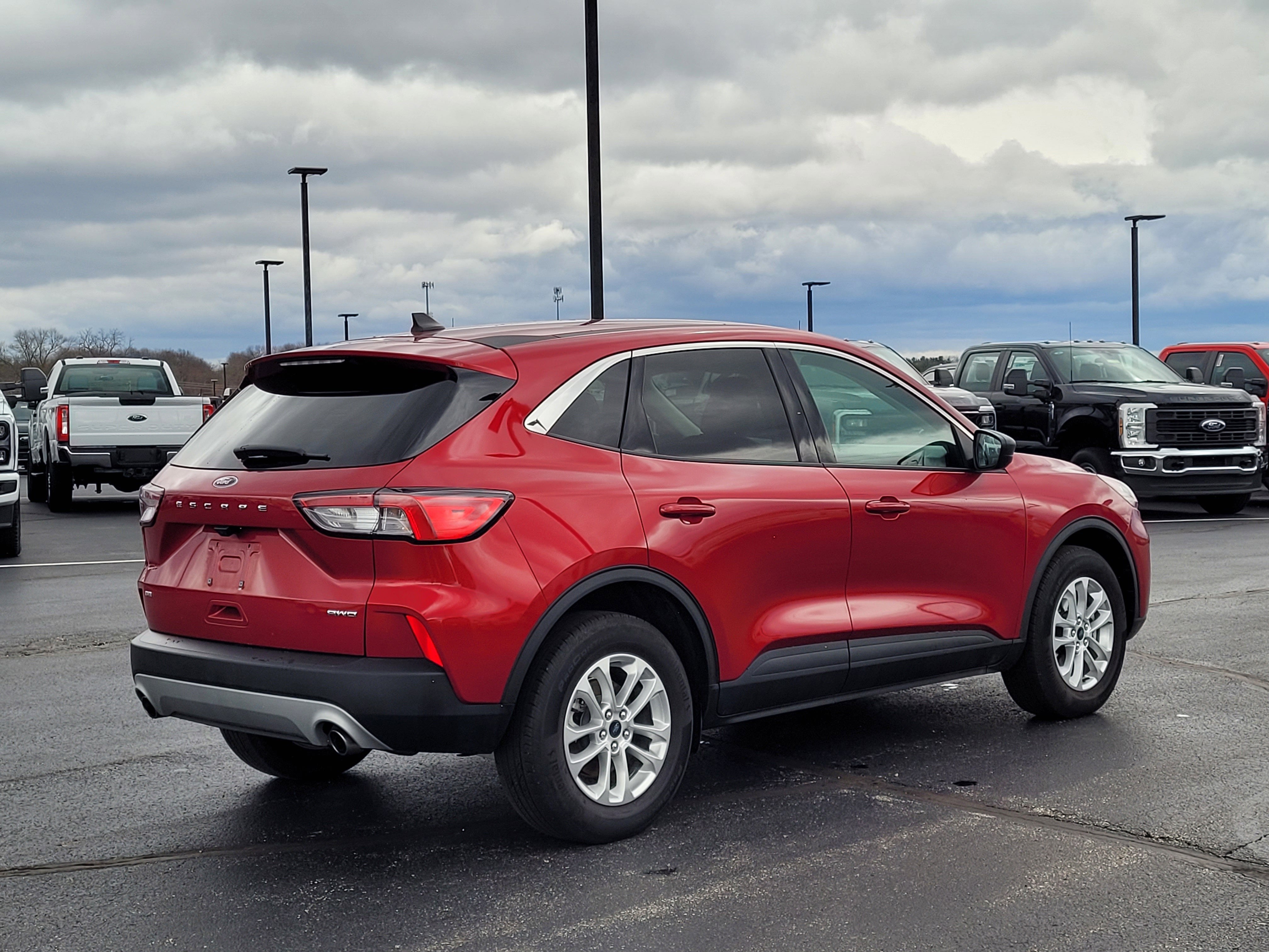 2022 Ford Escape SE