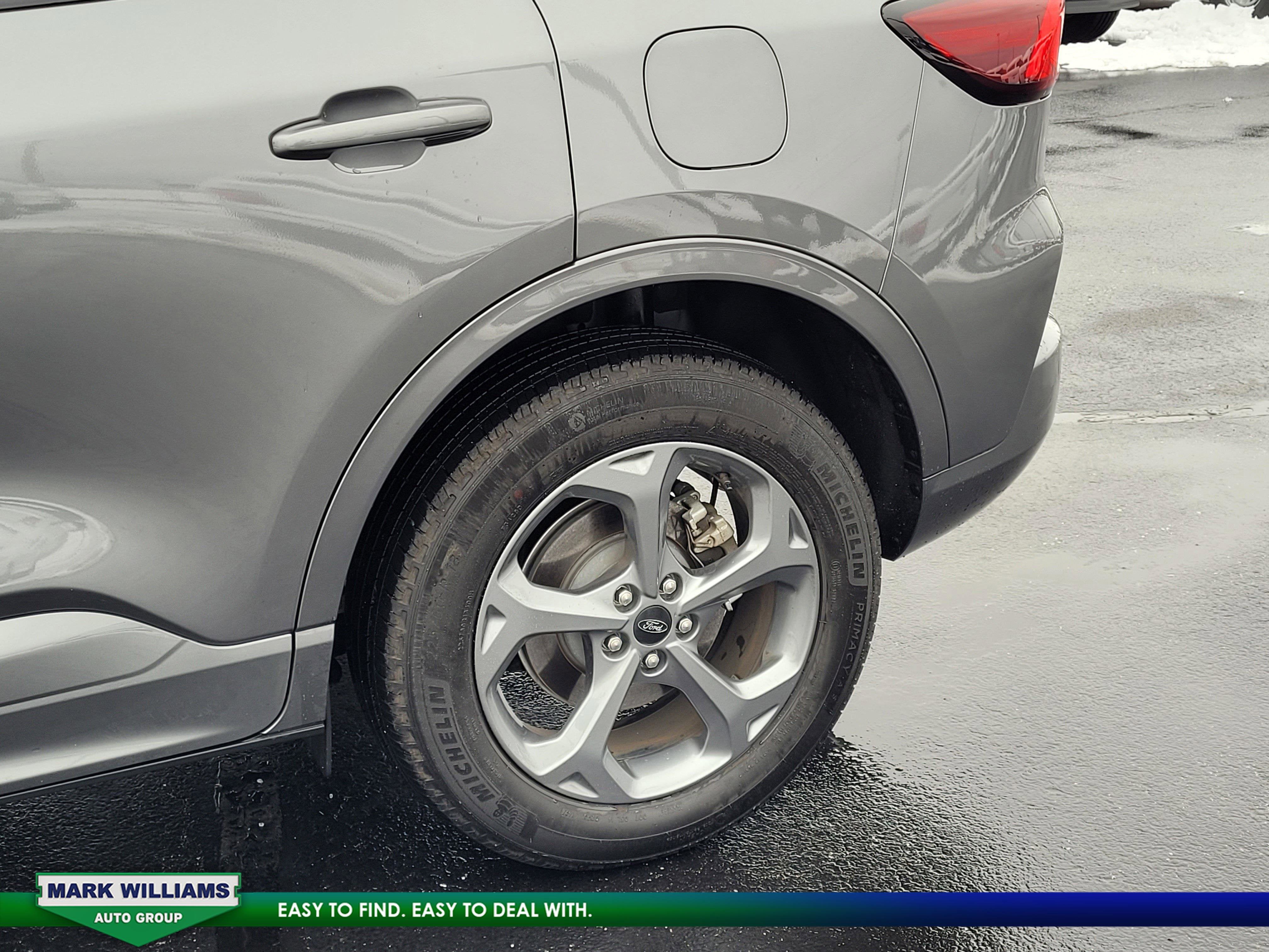 2024 Ford Escape ST-Line Select