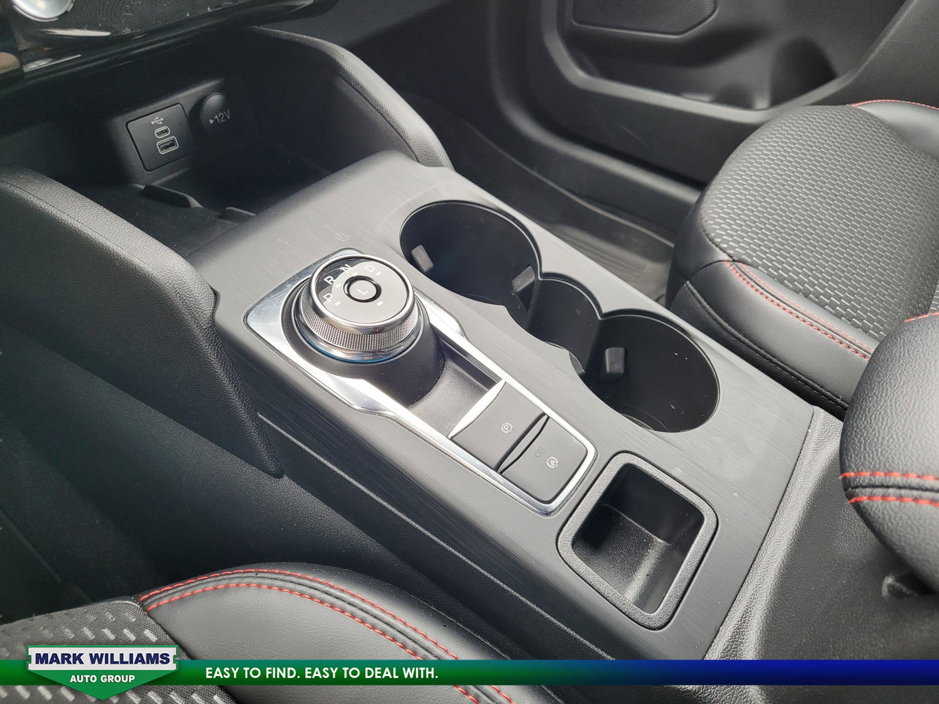 2024 Ford Escape ST-Line Select