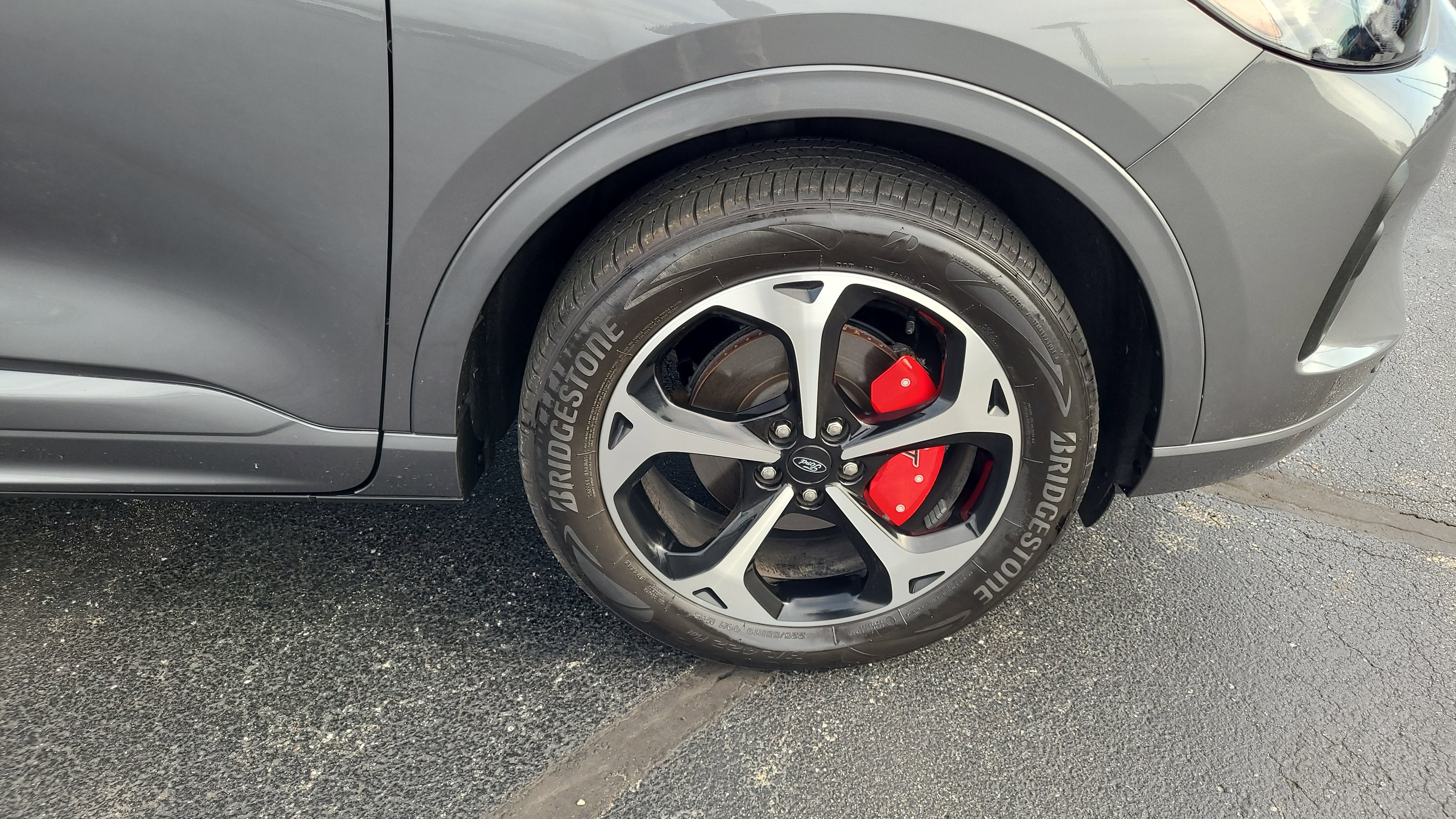 2025 Ford Escape ST-Line Elite