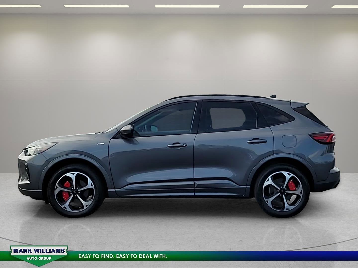 2025 Ford Escape ST-Line Elite