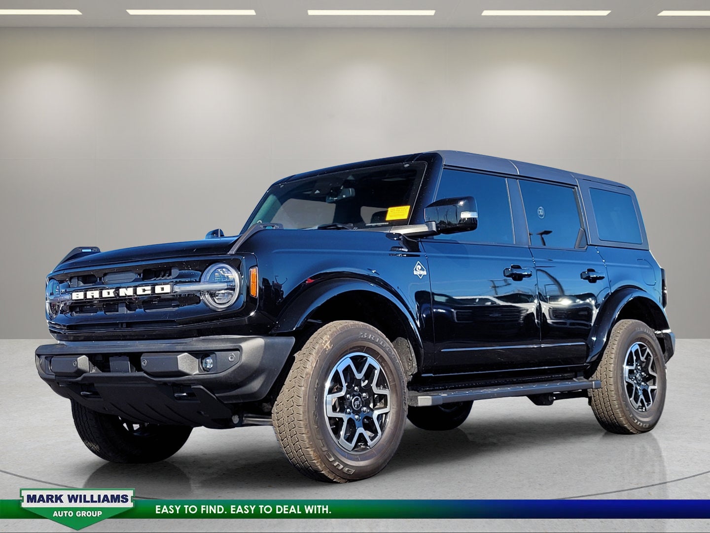 2024 Ford Bronco Outer Banks