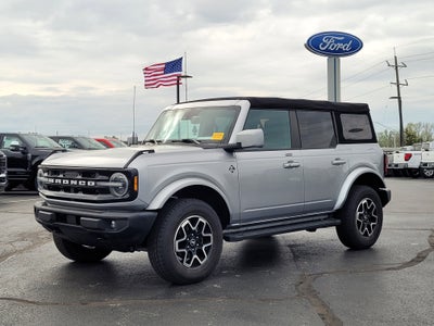 2023 Ford Bronco Outer Banks