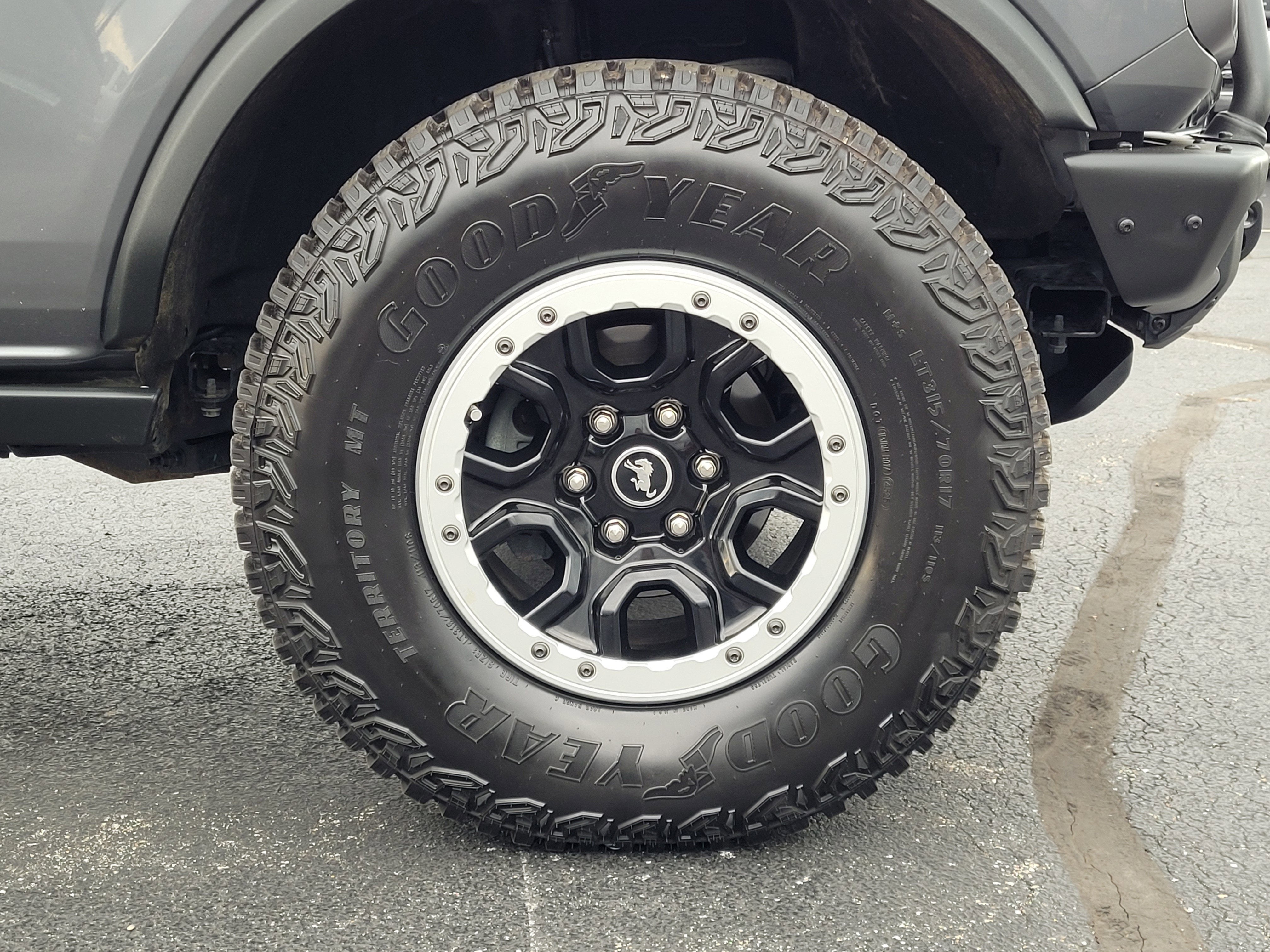 2023 Ford Bronco Badlands