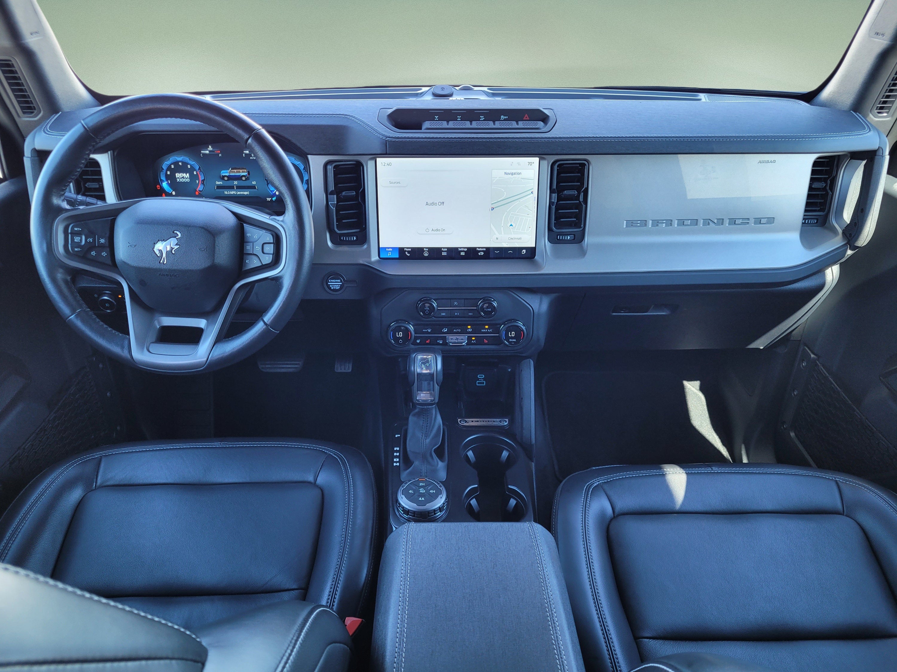 2025 Ford Bronco Outer Banks