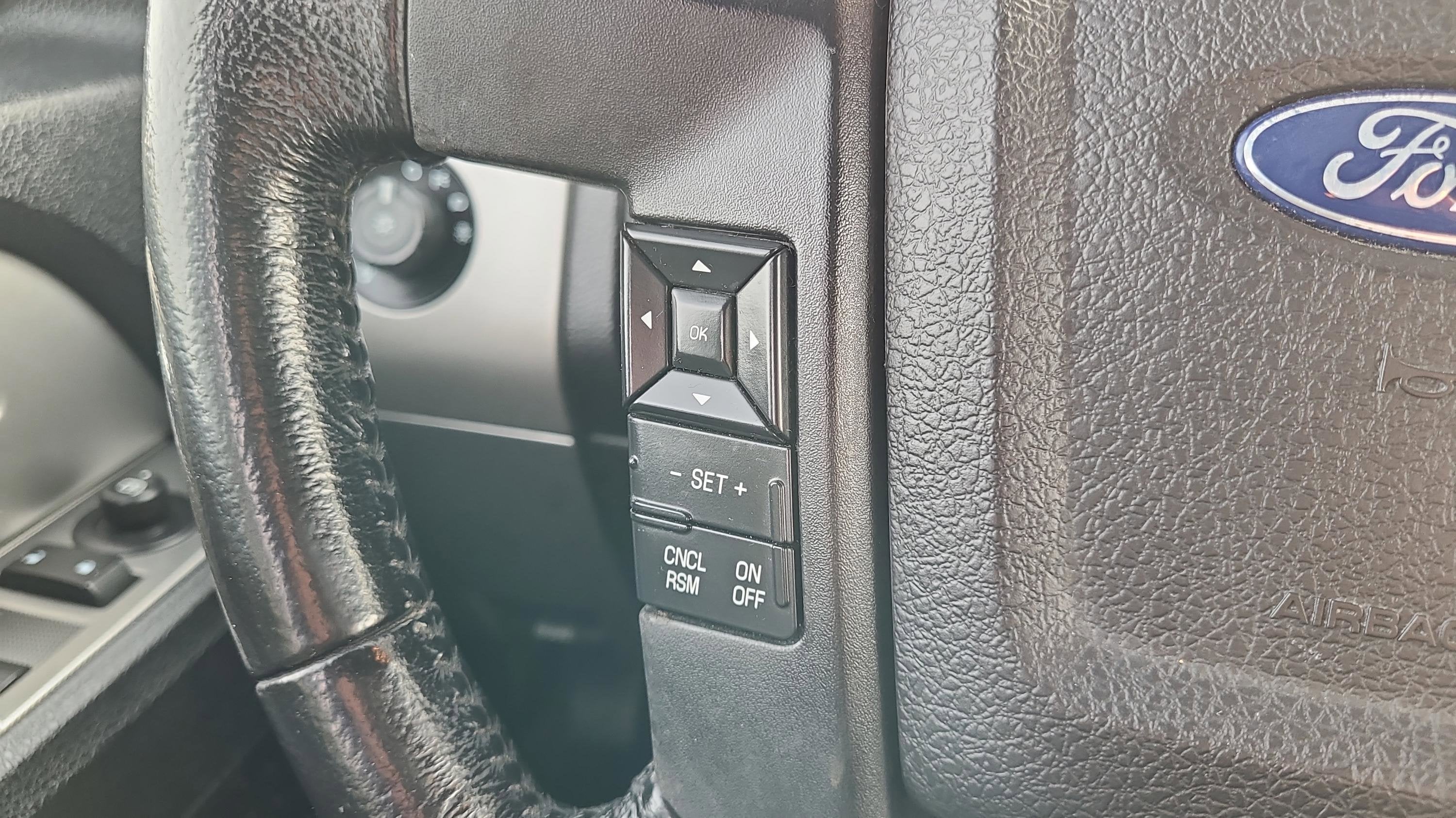 2017 Ford Expedition EL XLT