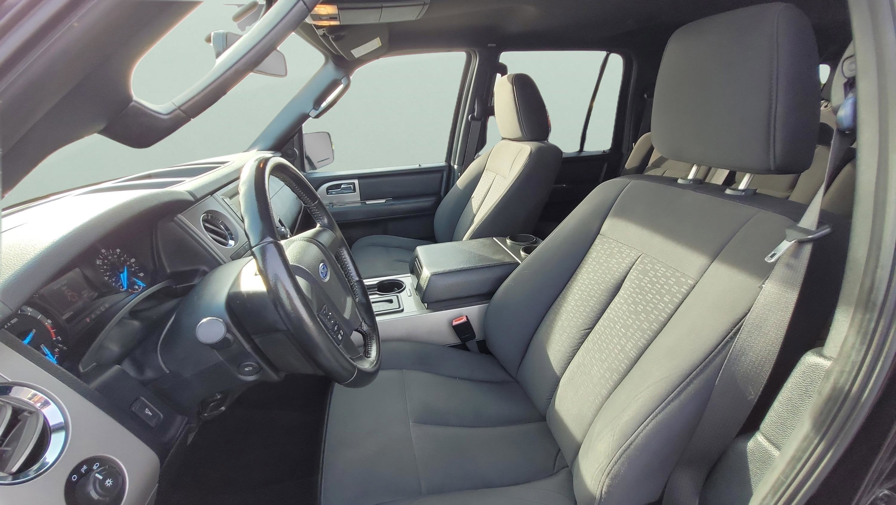 2017 Ford Expedition EL XLT