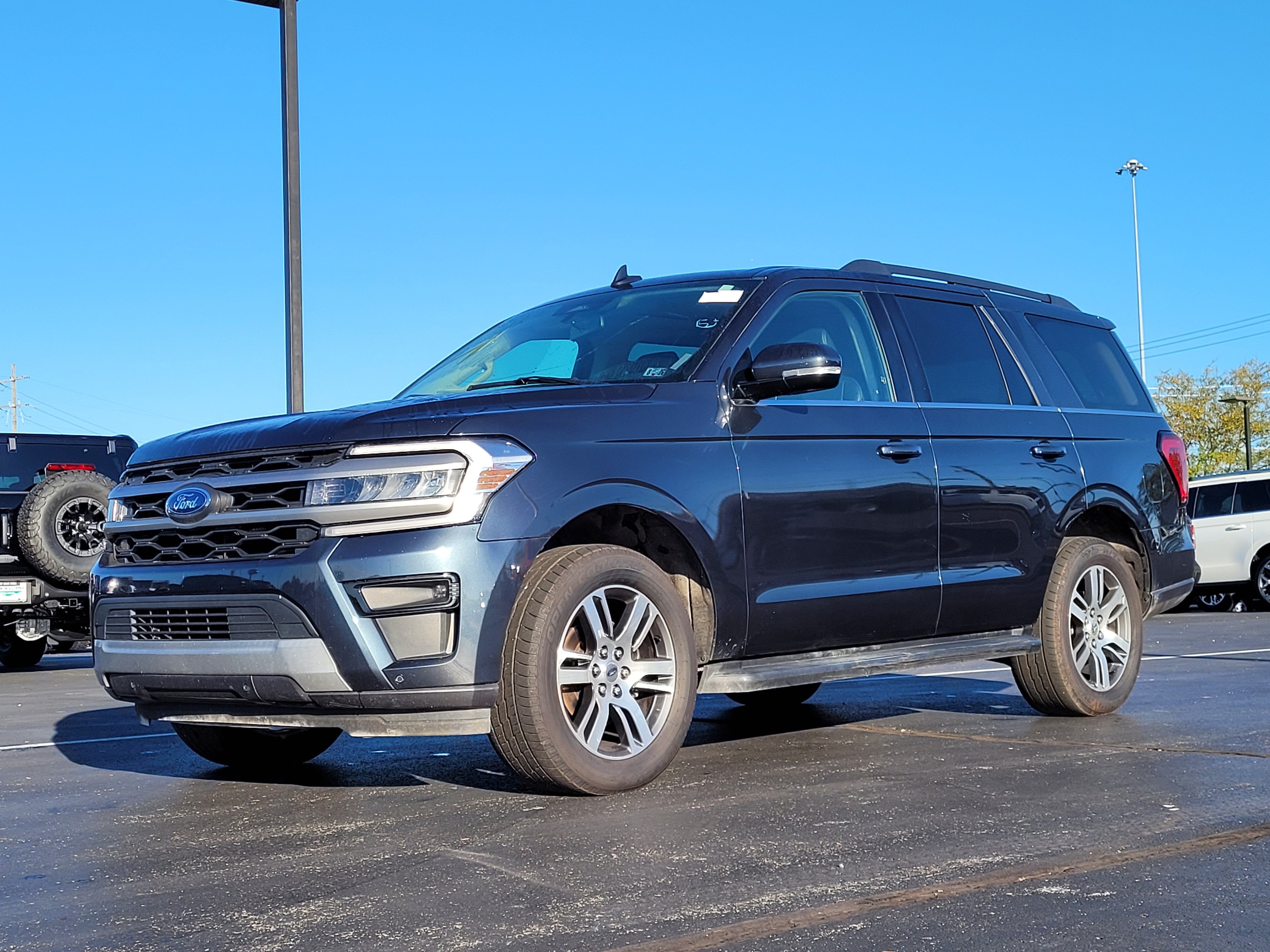 2024 Ford Expedition XLT