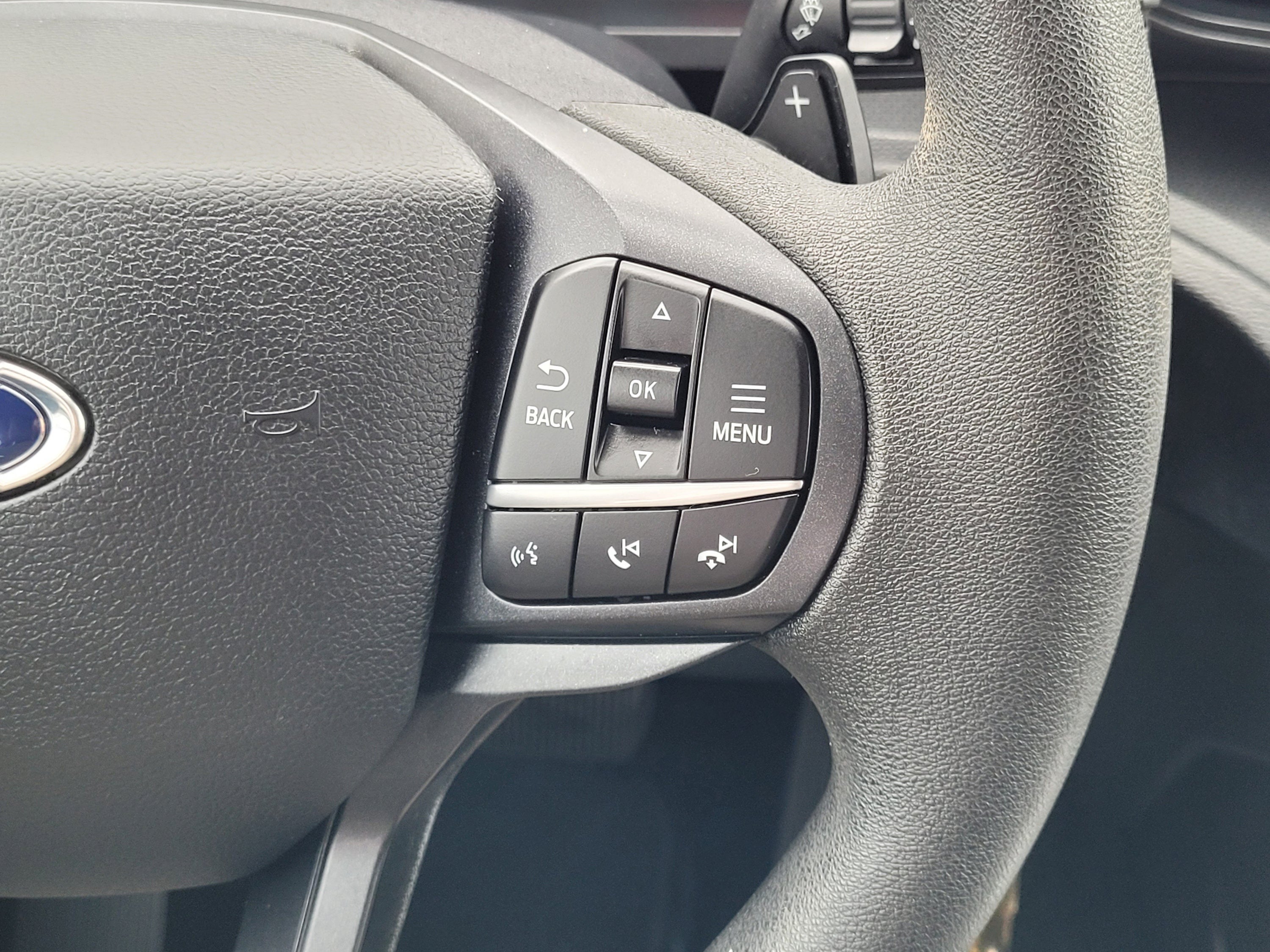 2020 Ford Explorer Base
