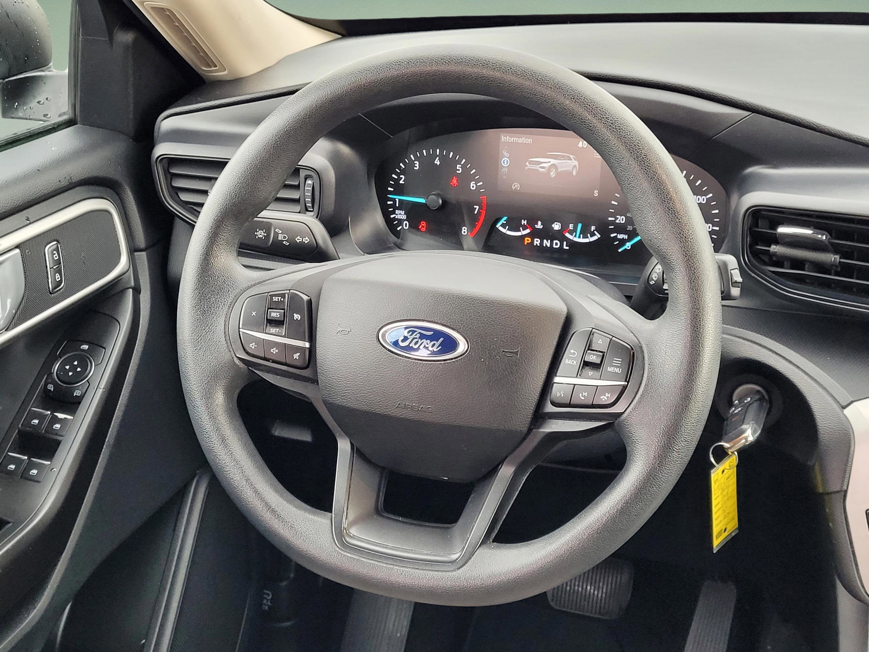 2021 Ford Explorer Base