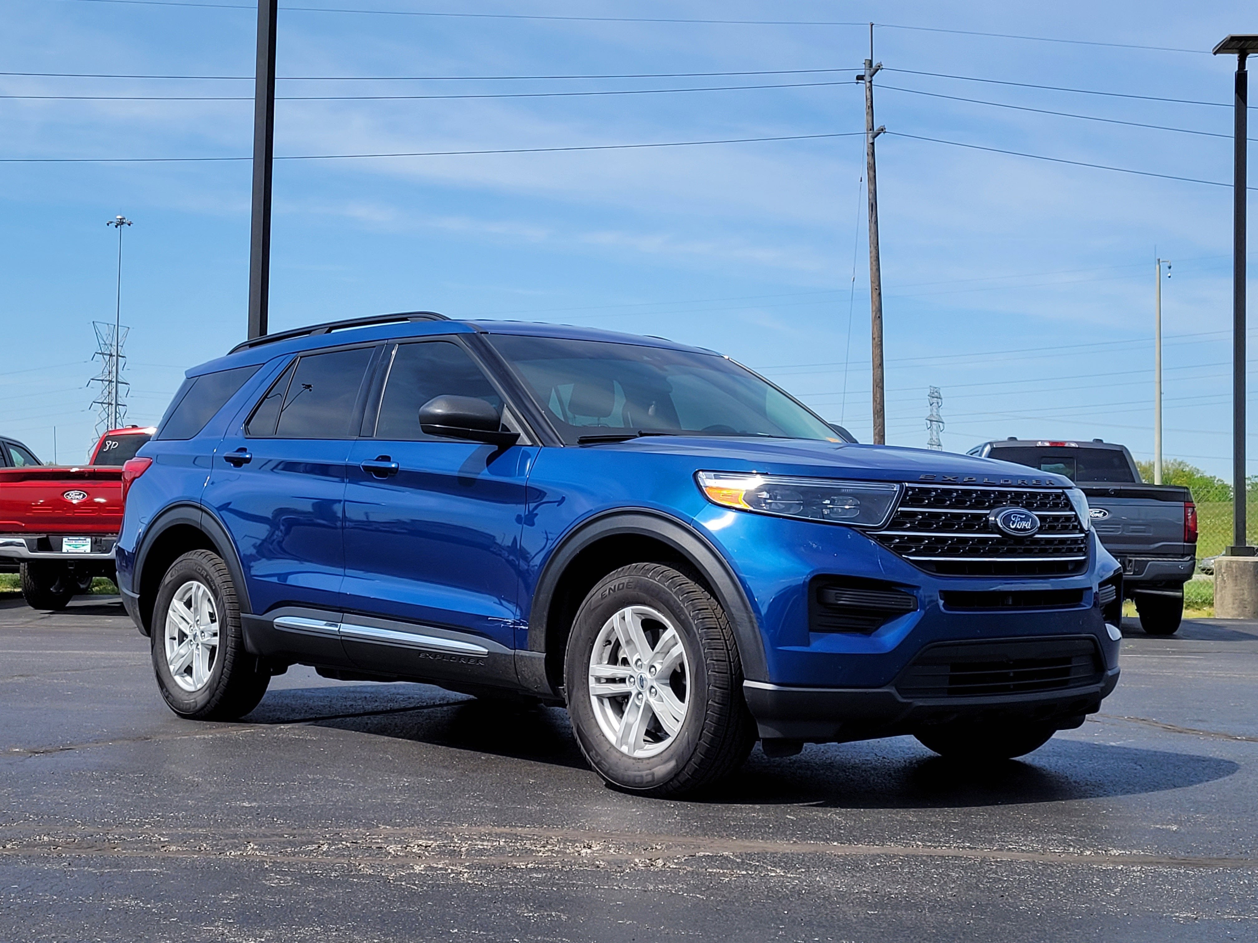 2023 Ford Explorer XLT