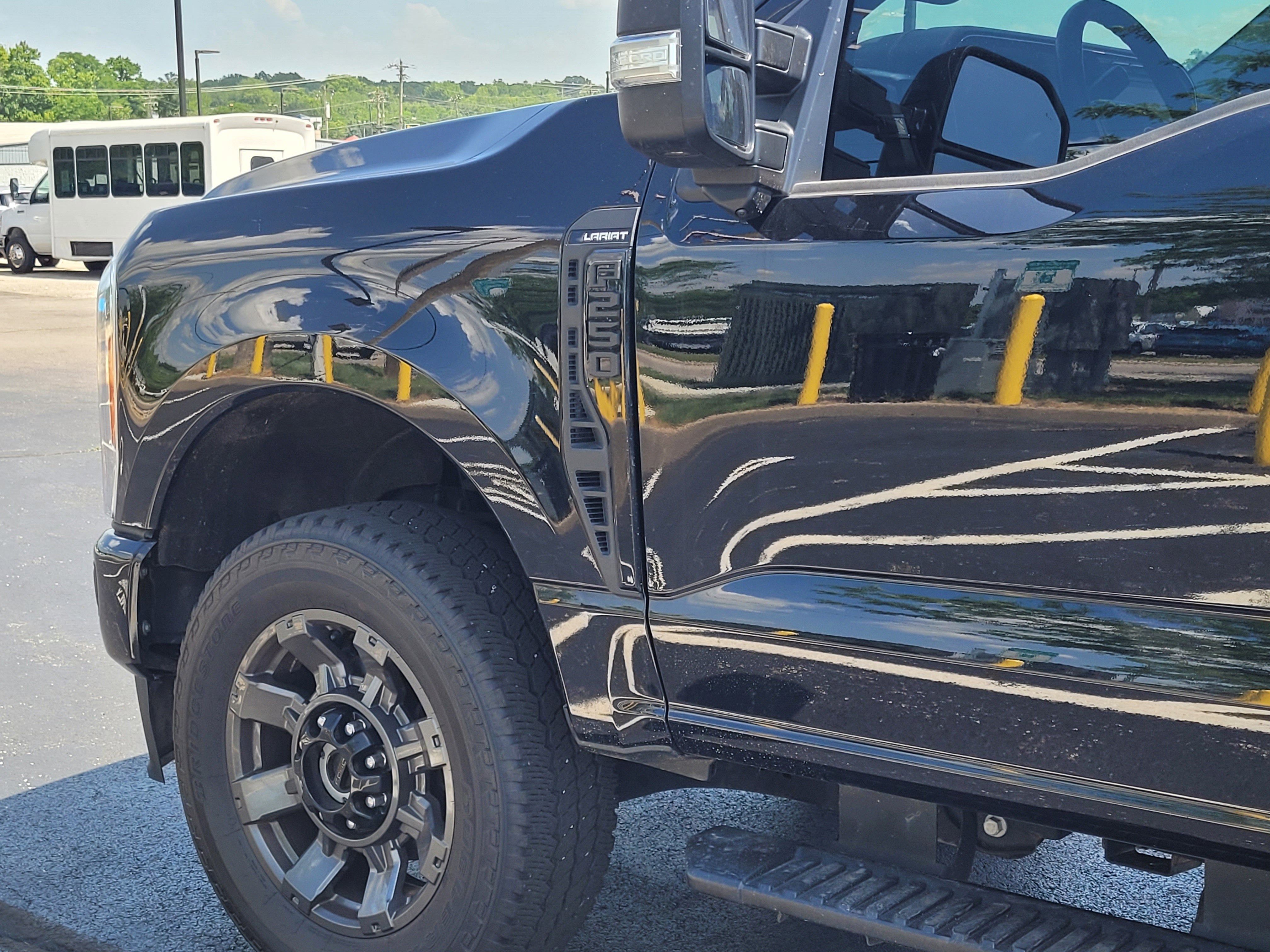 2023 Ford F-250SD Lariat