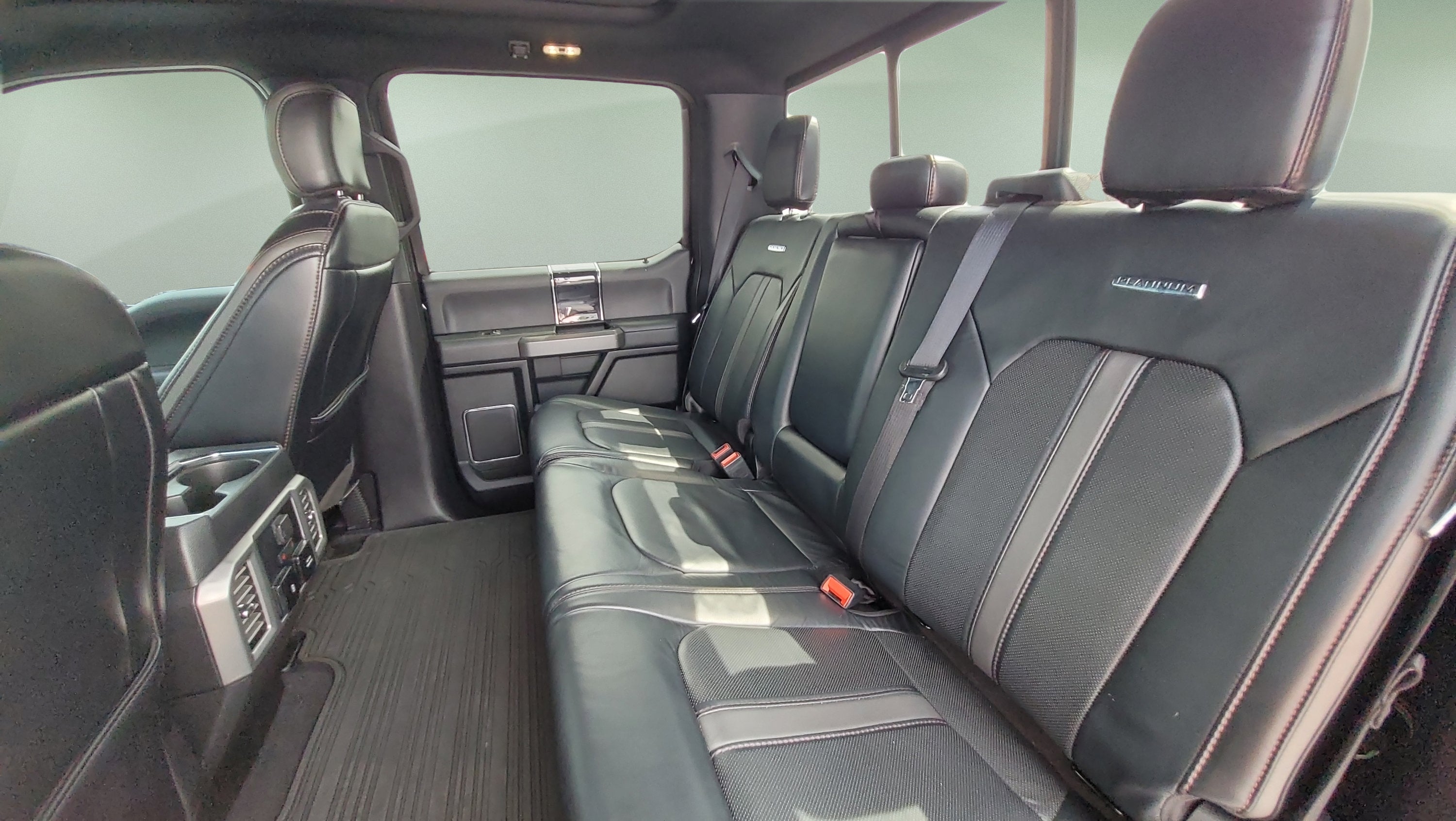 2020 Ford F-250SD Platinum