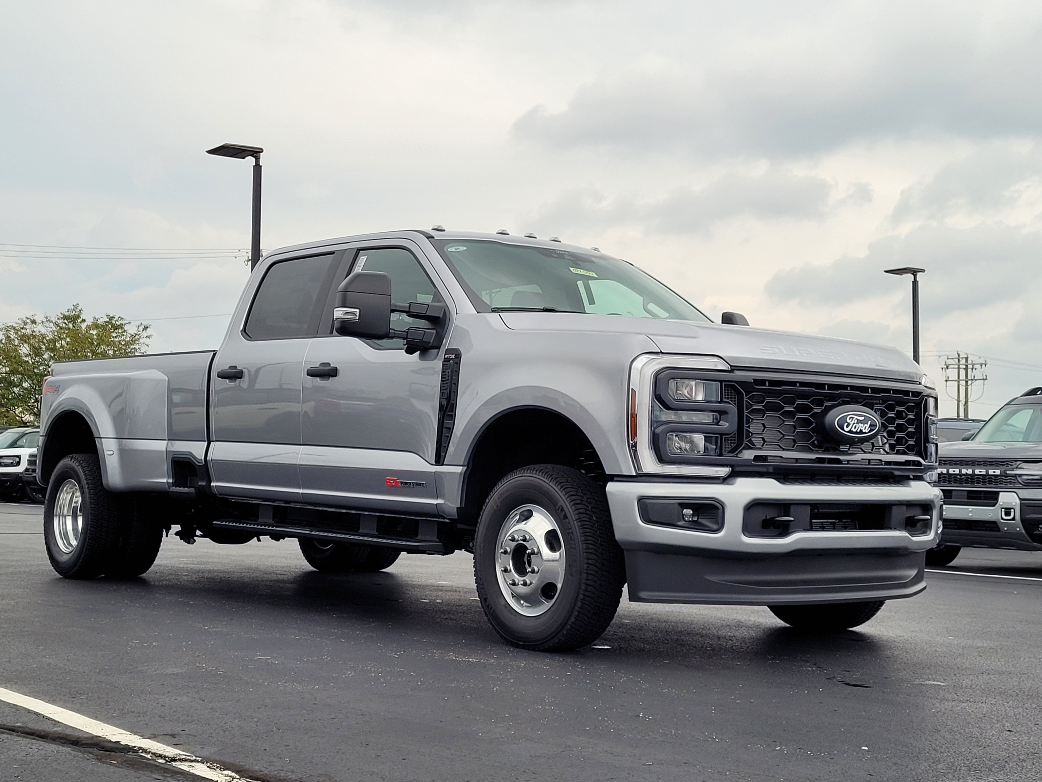 2027 Ford F-350SD XL DRW