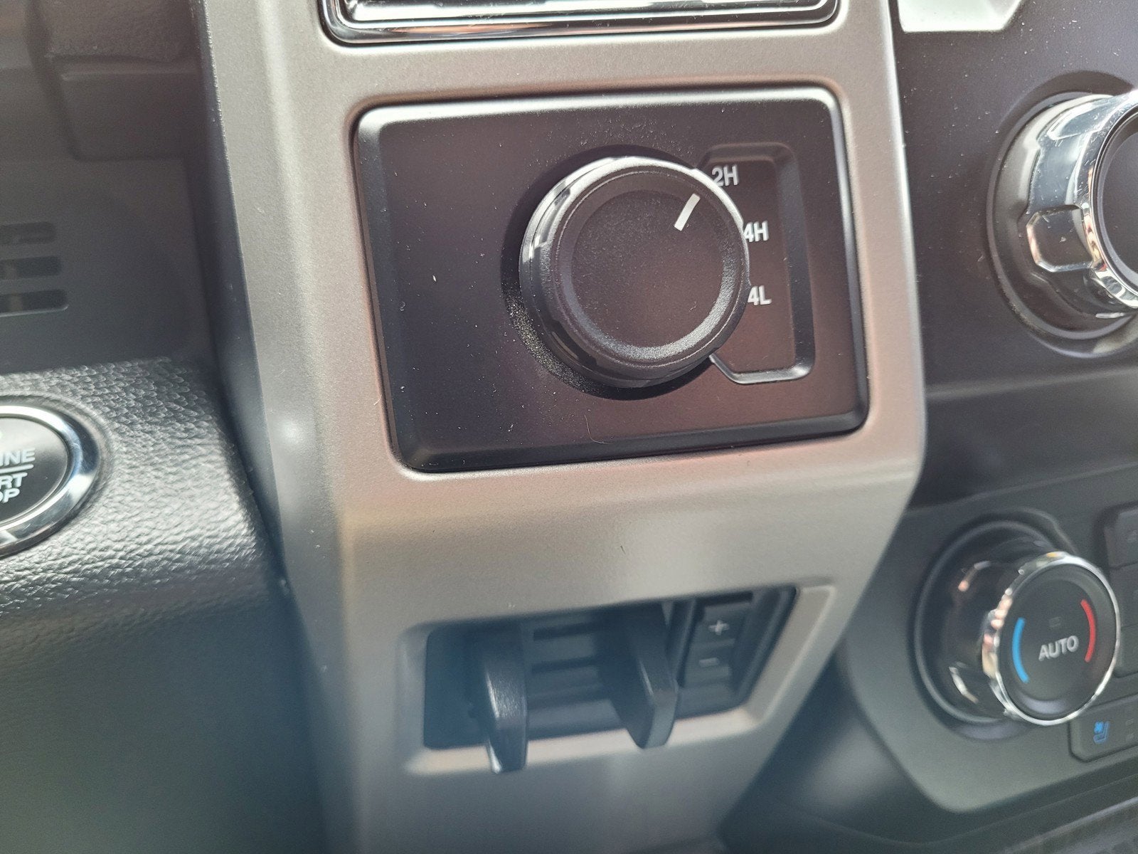 2020 Ford F-350SD Lariat DRW