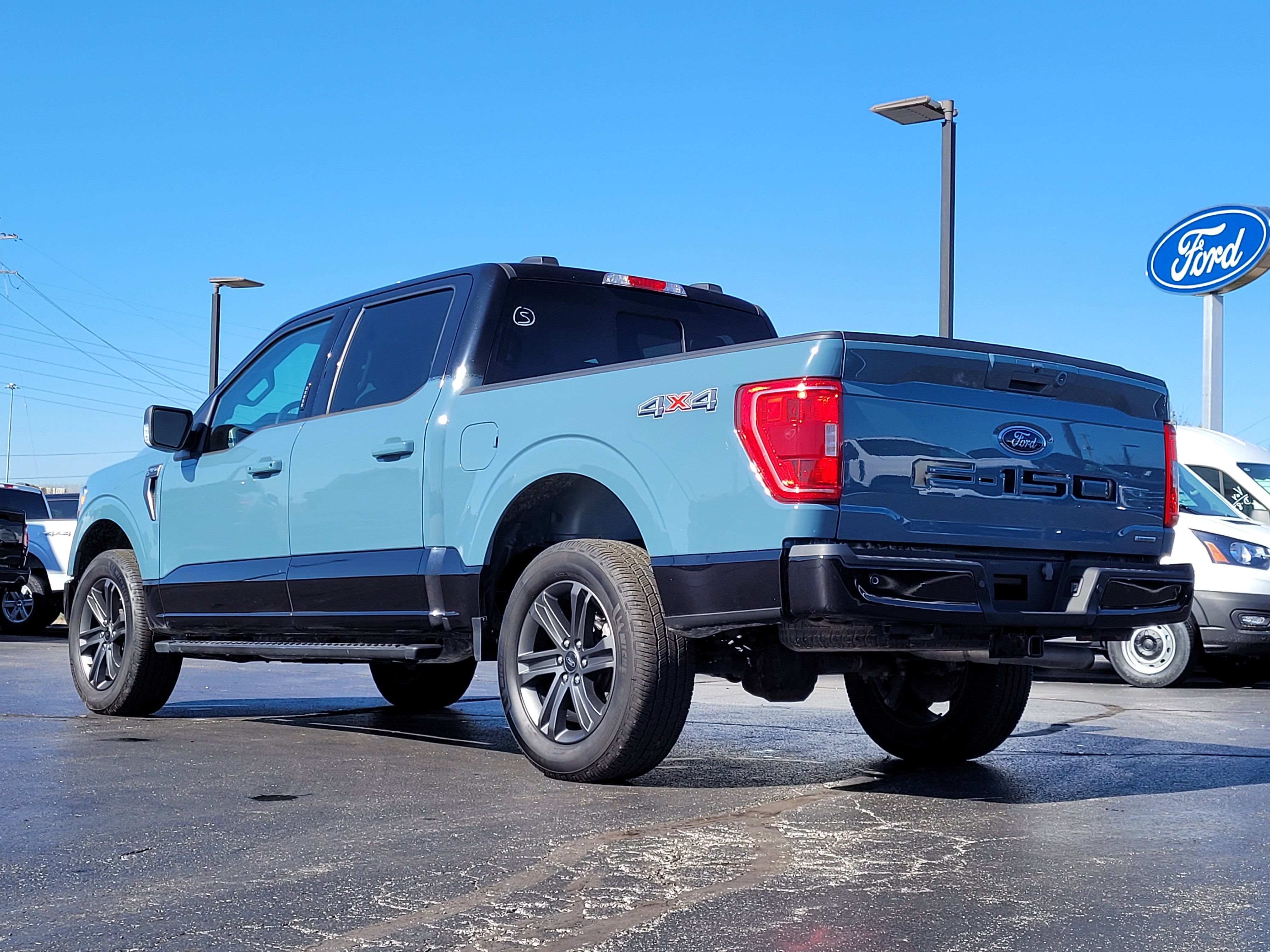 2023 Ford F-150 XLT