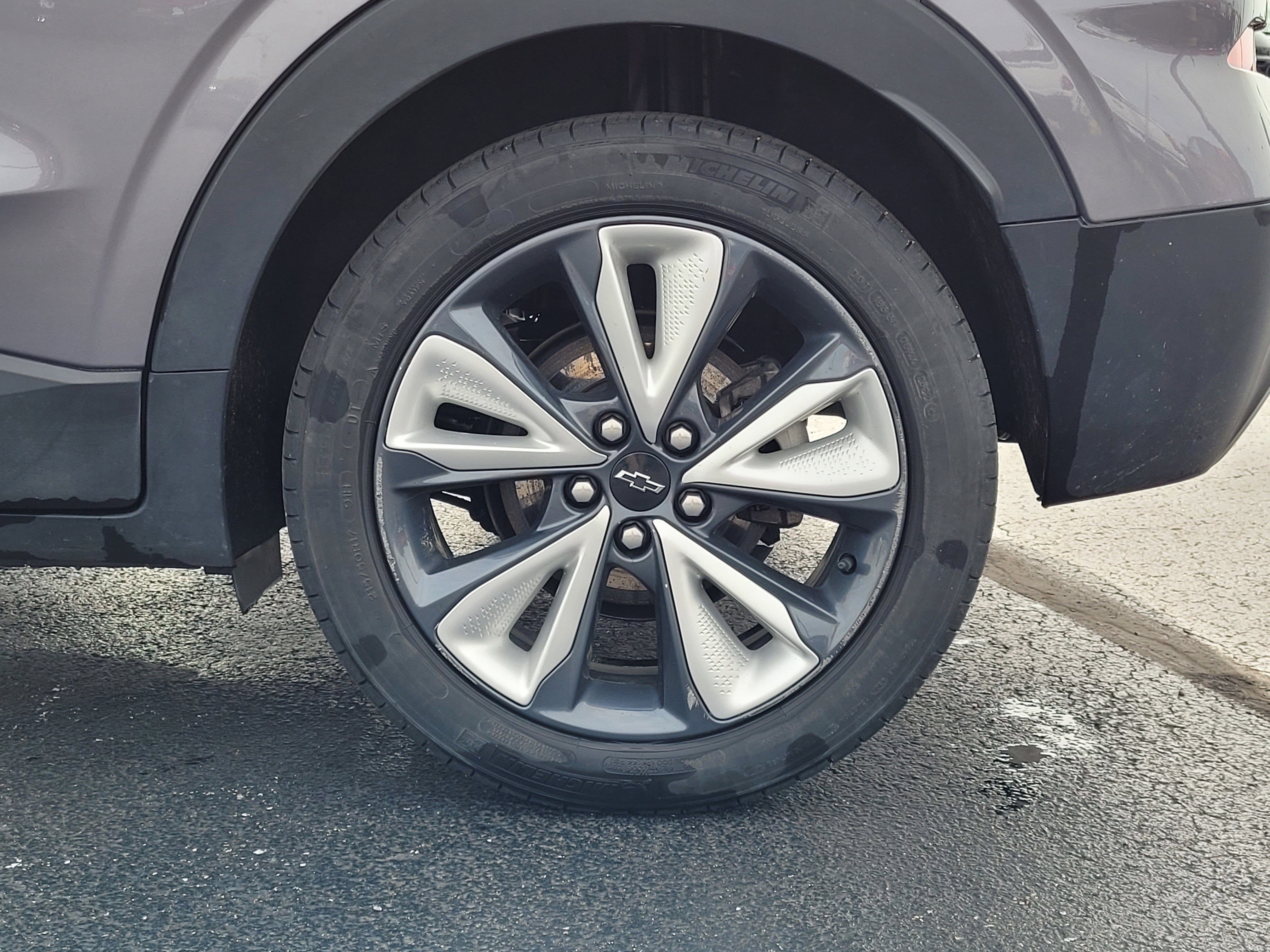 2023 Chevrolet Bolt EUV LT