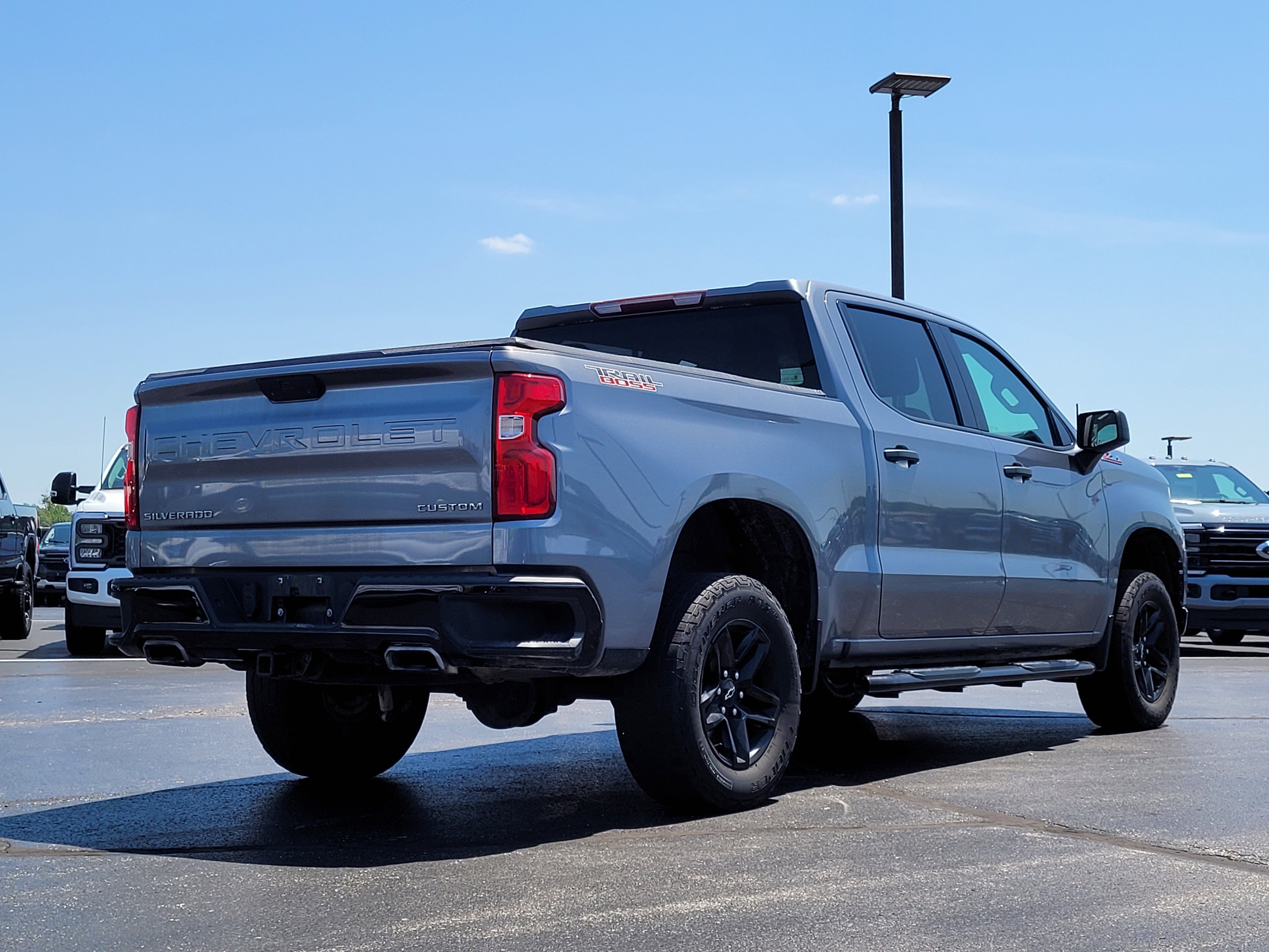 2021 Chevrolet Silverado 1500 Custom Trail Boss