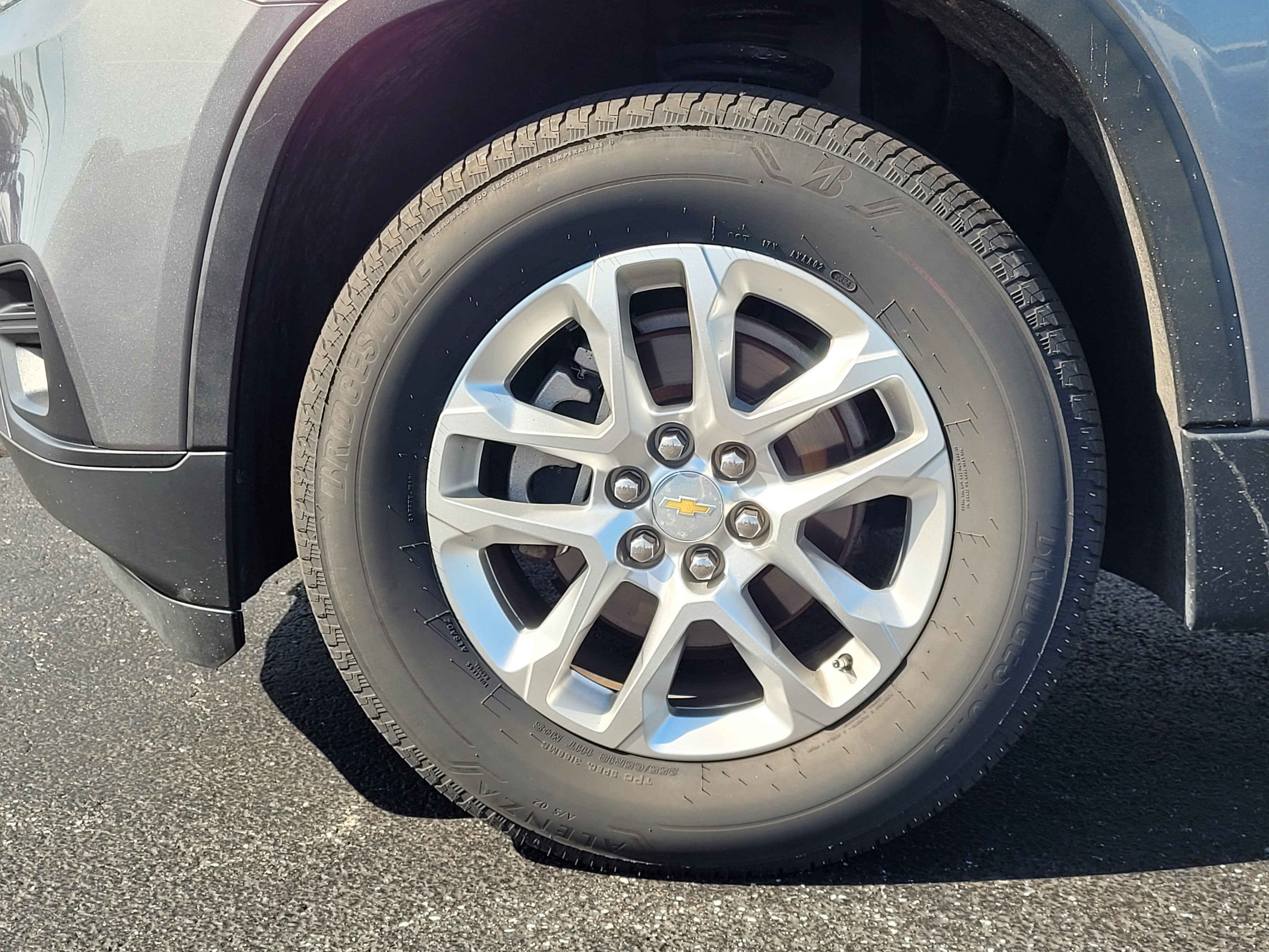 2019 Chevrolet Traverse LS