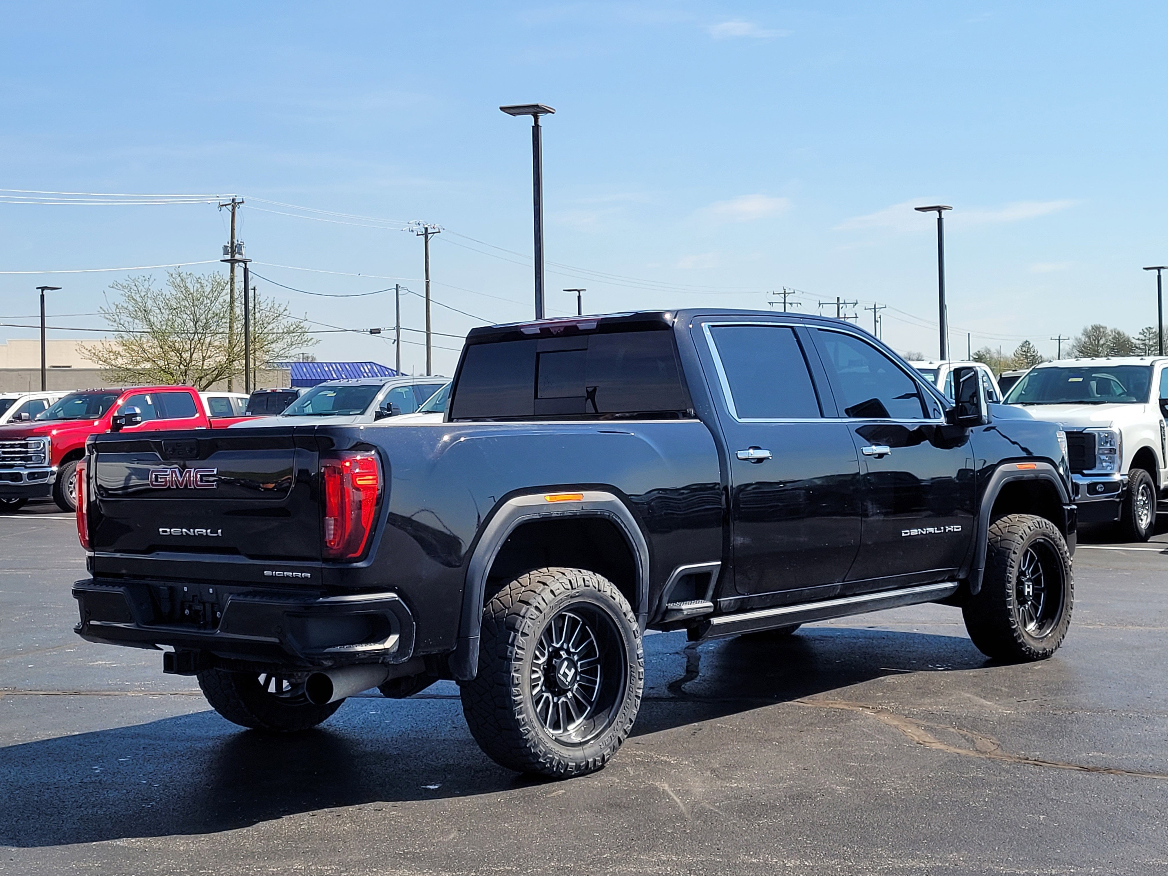 2023 GMC Sierra 2500HD Denali