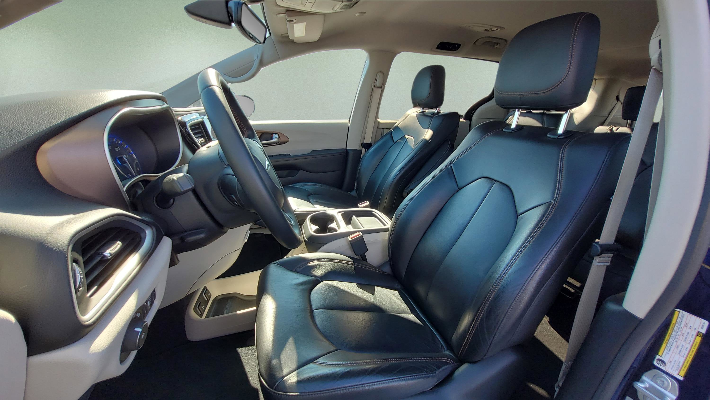 2017 Chrysler Pacifica Touring L