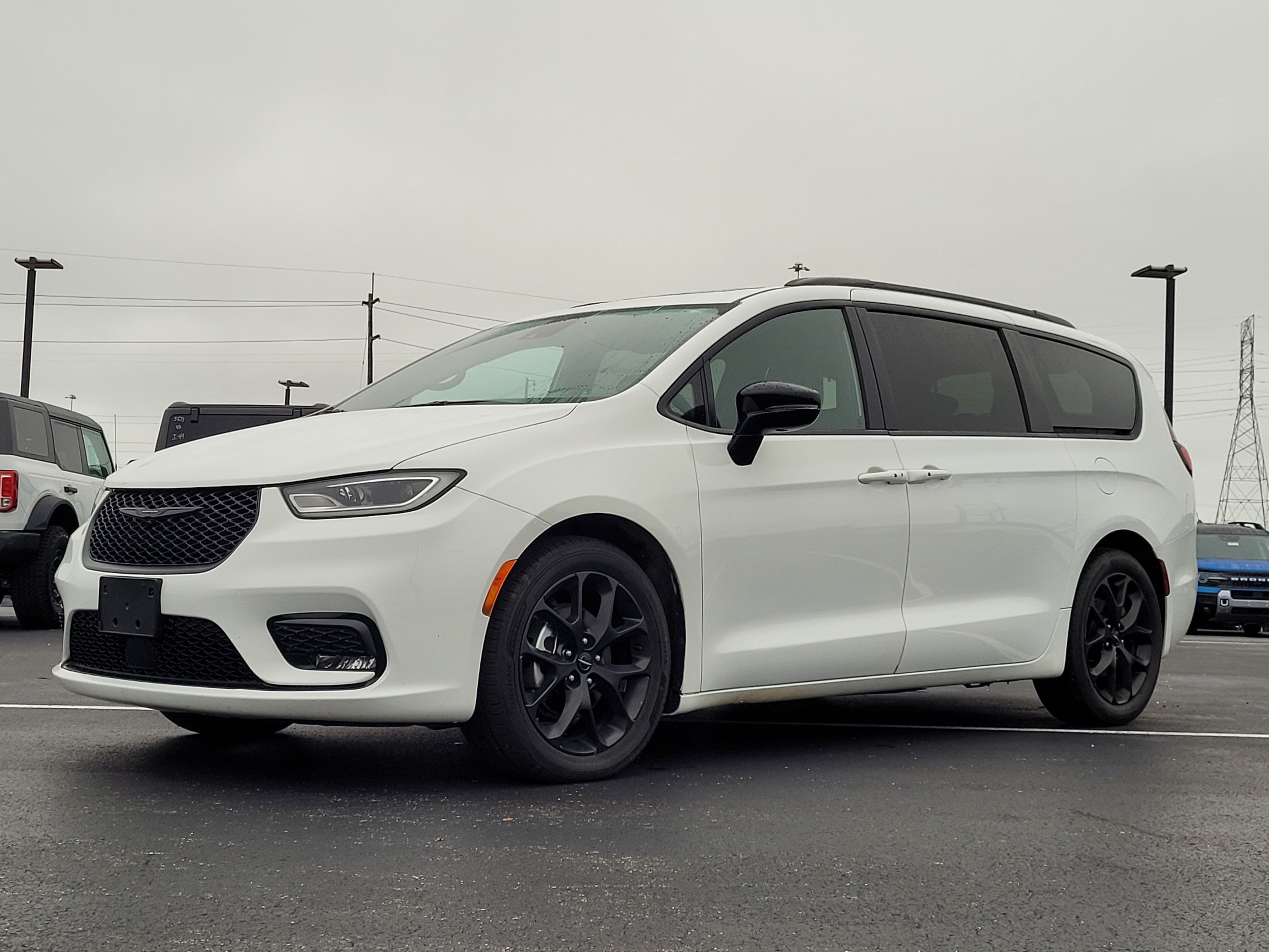 2025 Chrysler Pacifica Limited