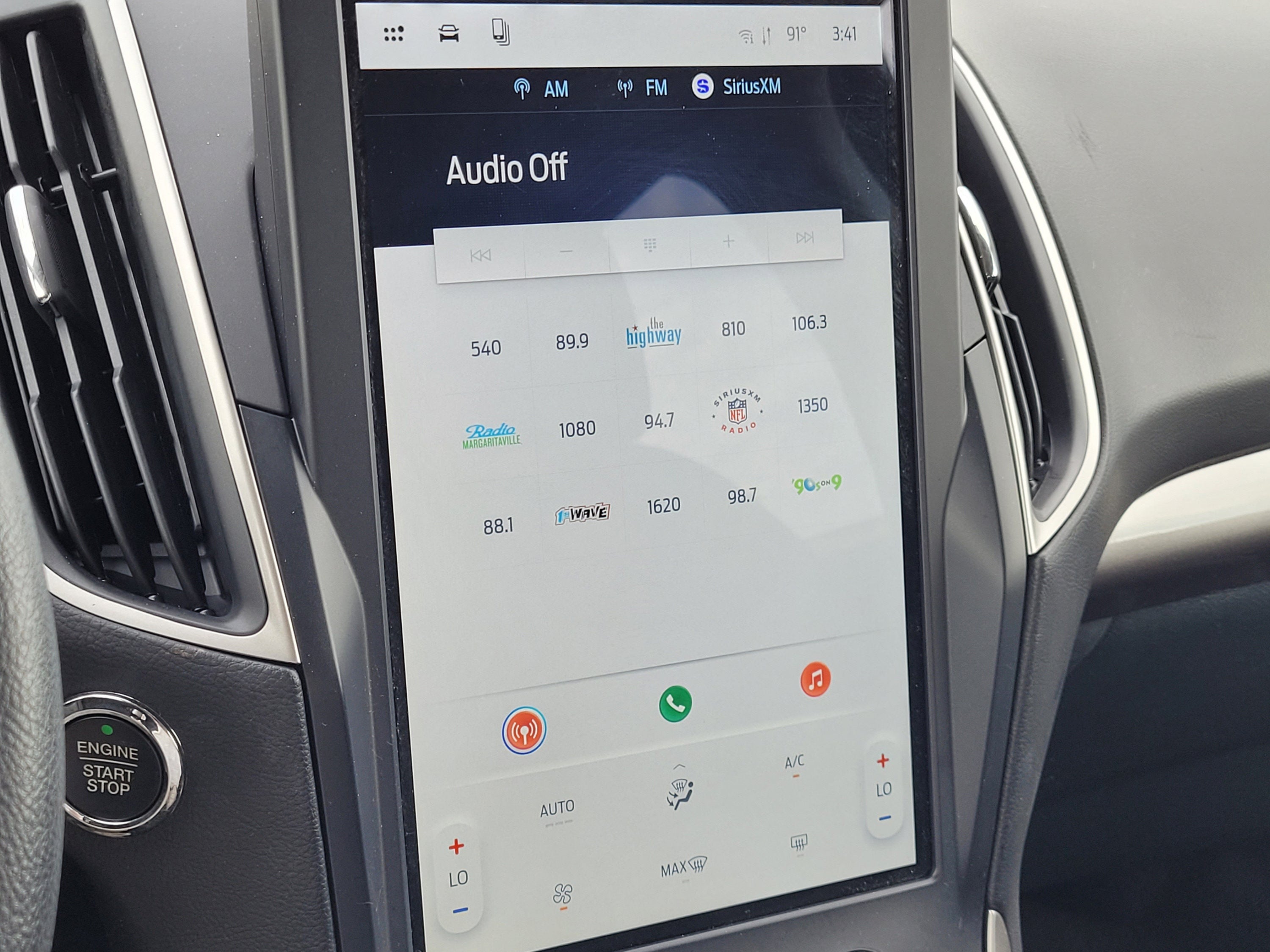2024 Ford Edge SE