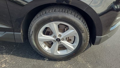 2023 Ford Edge SE