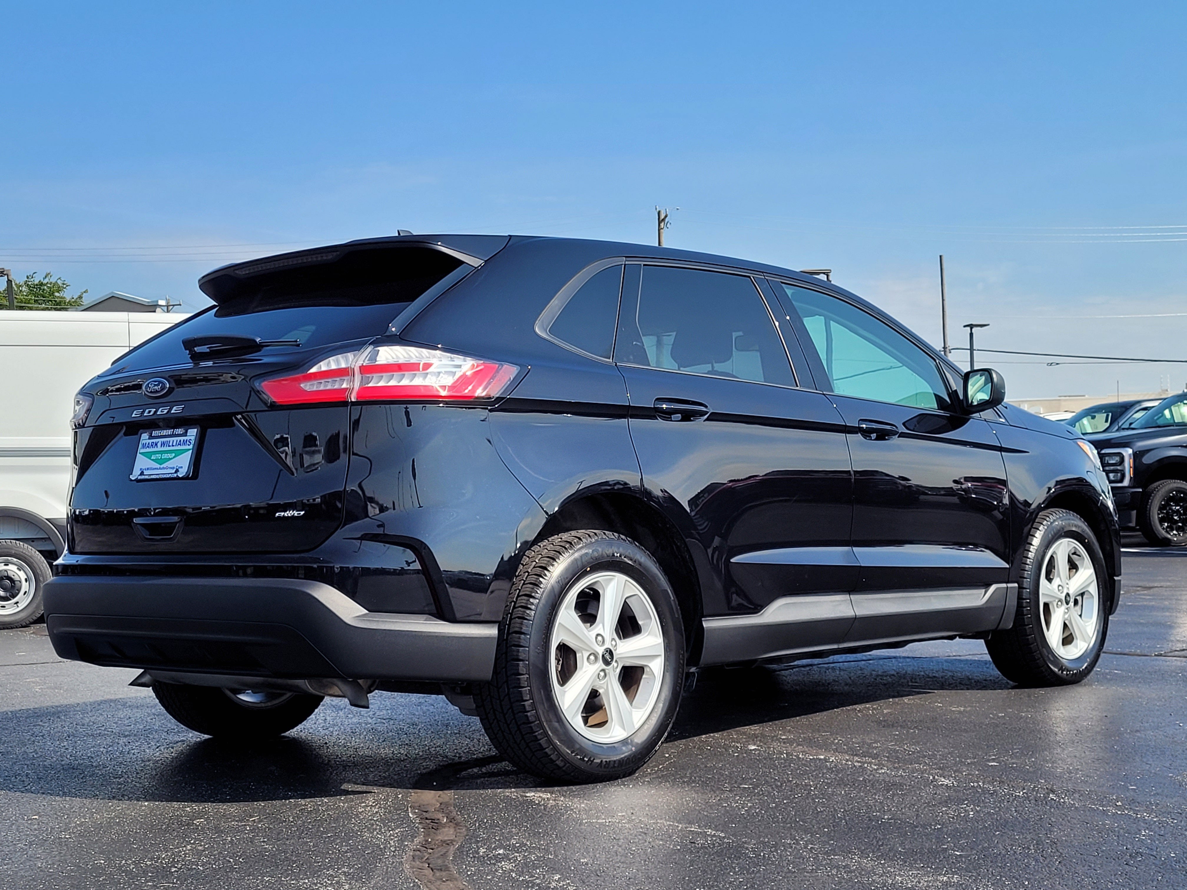 2023 Ford Edge SE
